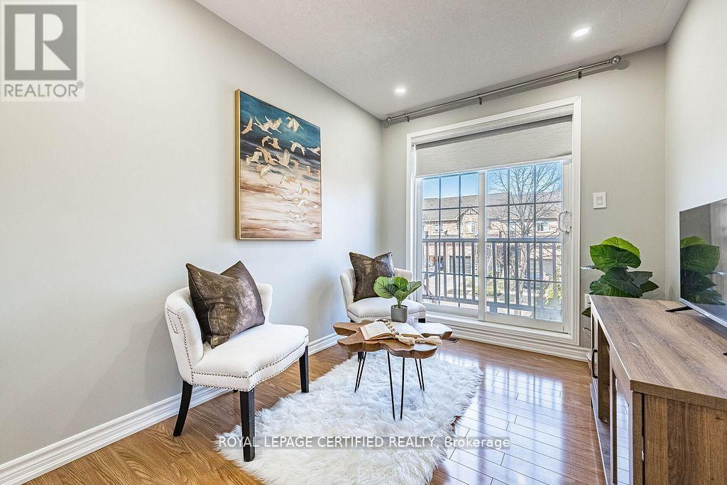 20 HARDING STREET Image 36