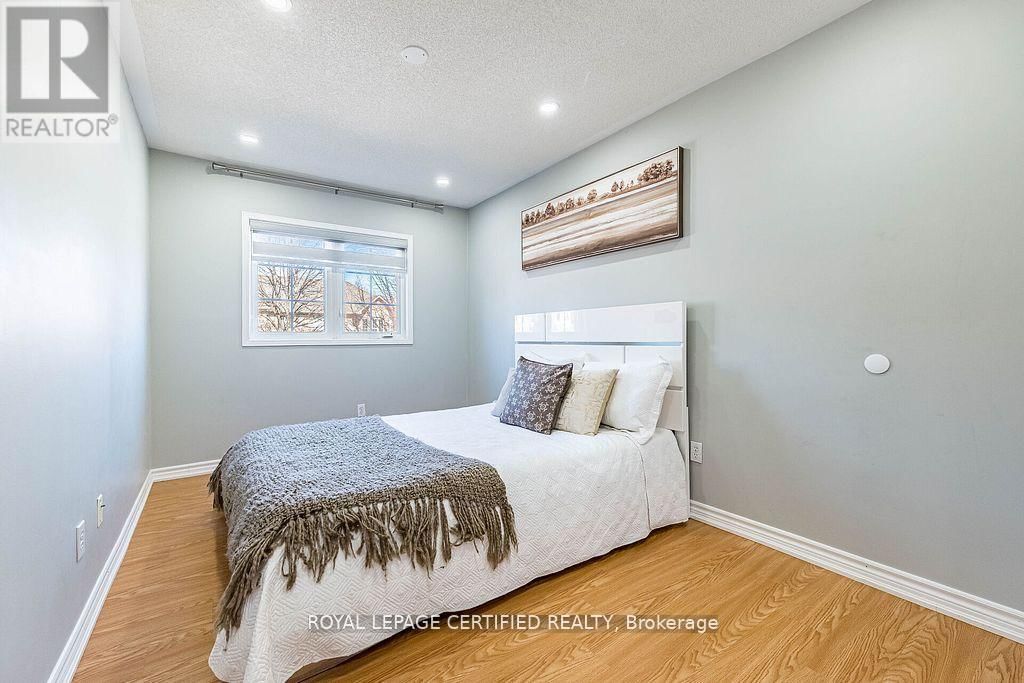 20 HARDING STREET Image 39