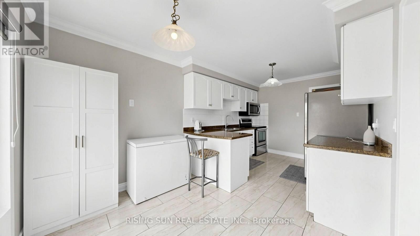 10 CEDARWOOD CRESCENT Image 10