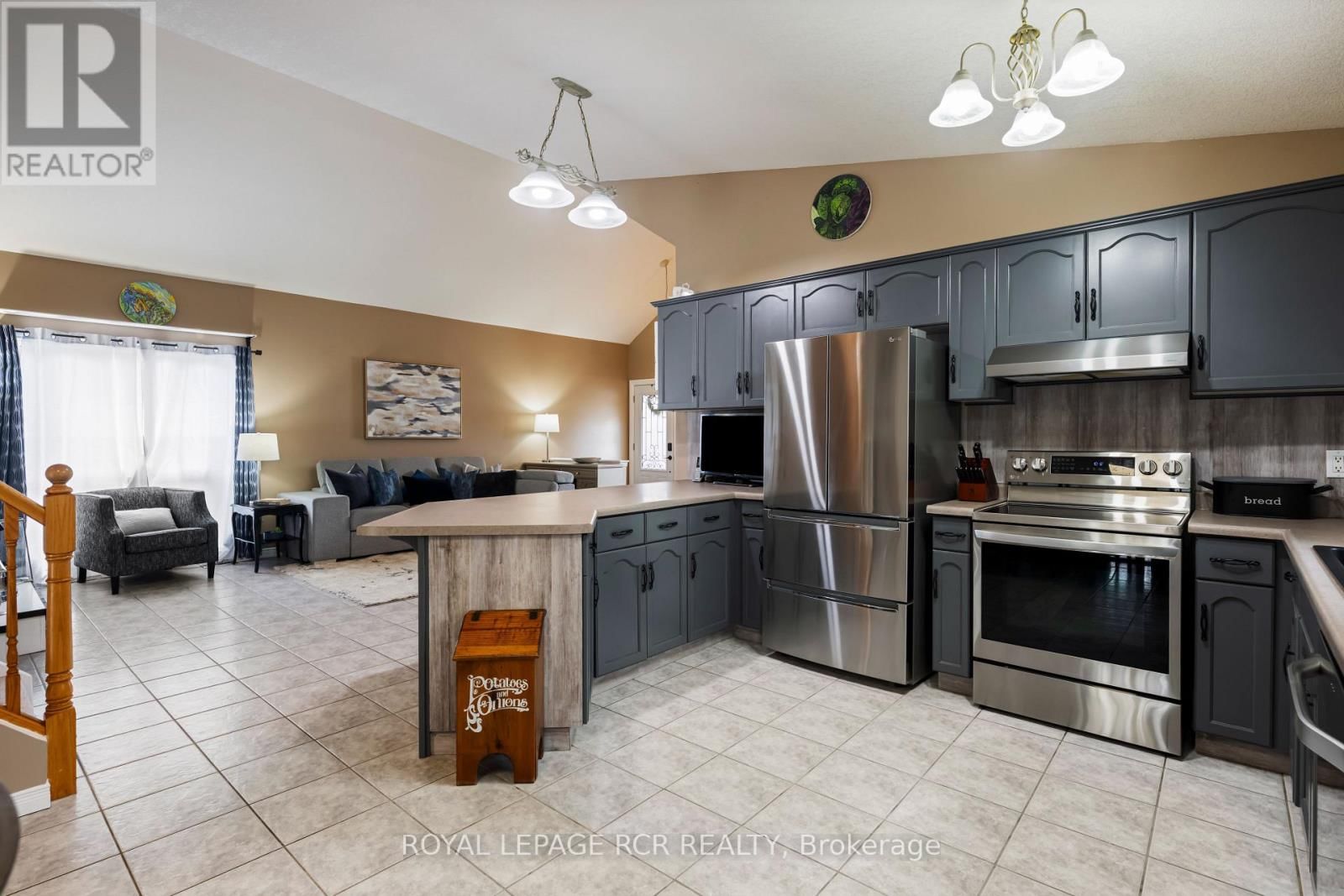 16 ALTHORP DRIVE Image 16