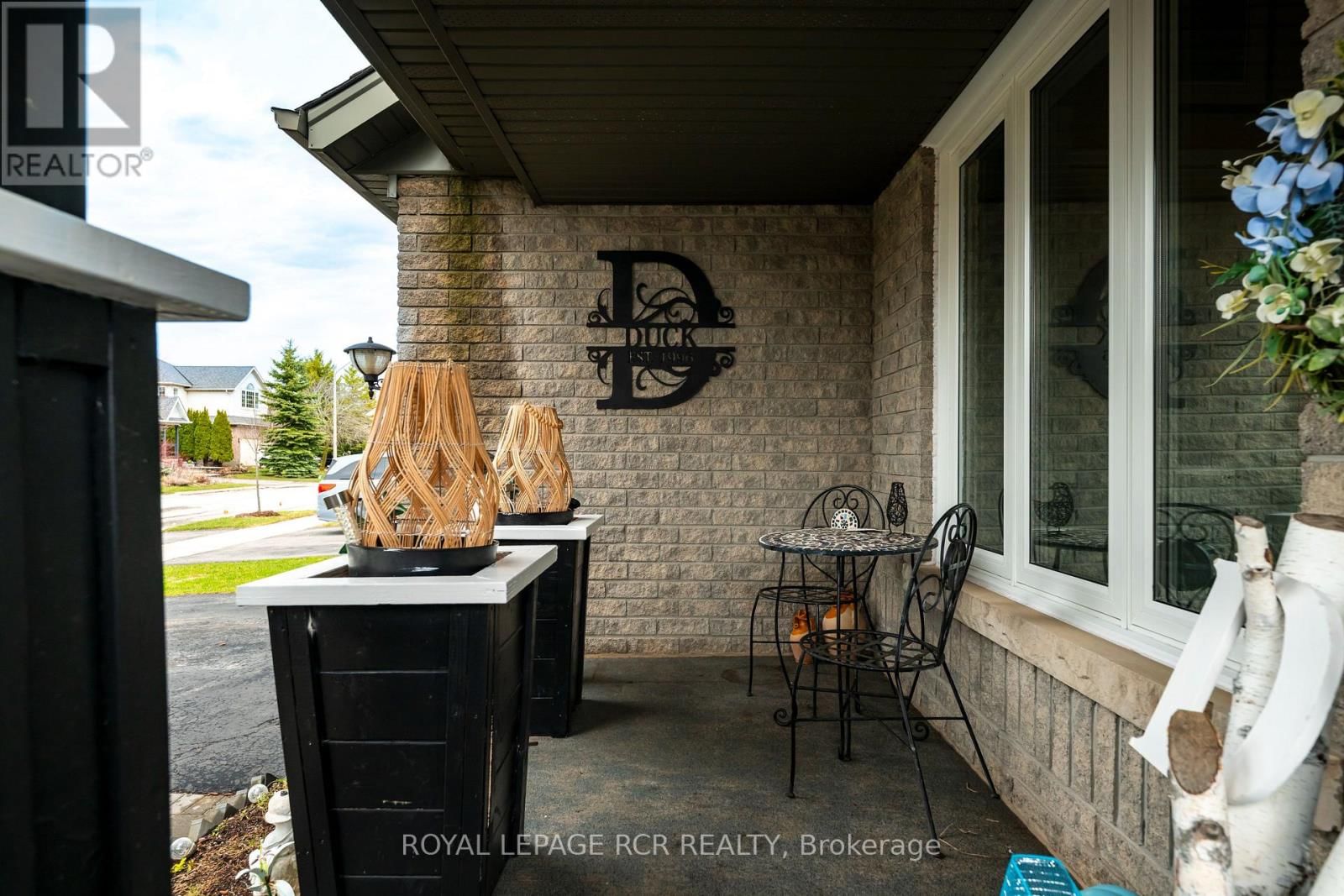 16 ALTHORP DRIVE Image 4