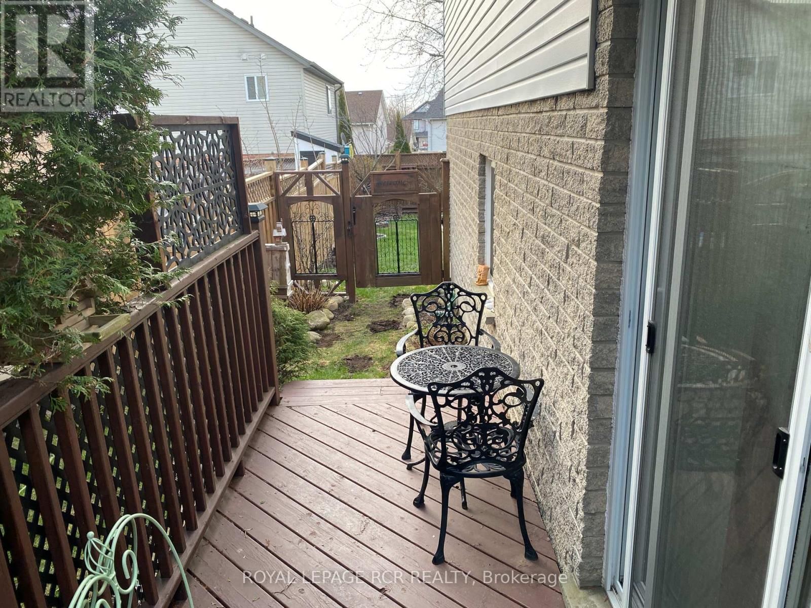 16 ALTHORP DRIVE Image 41