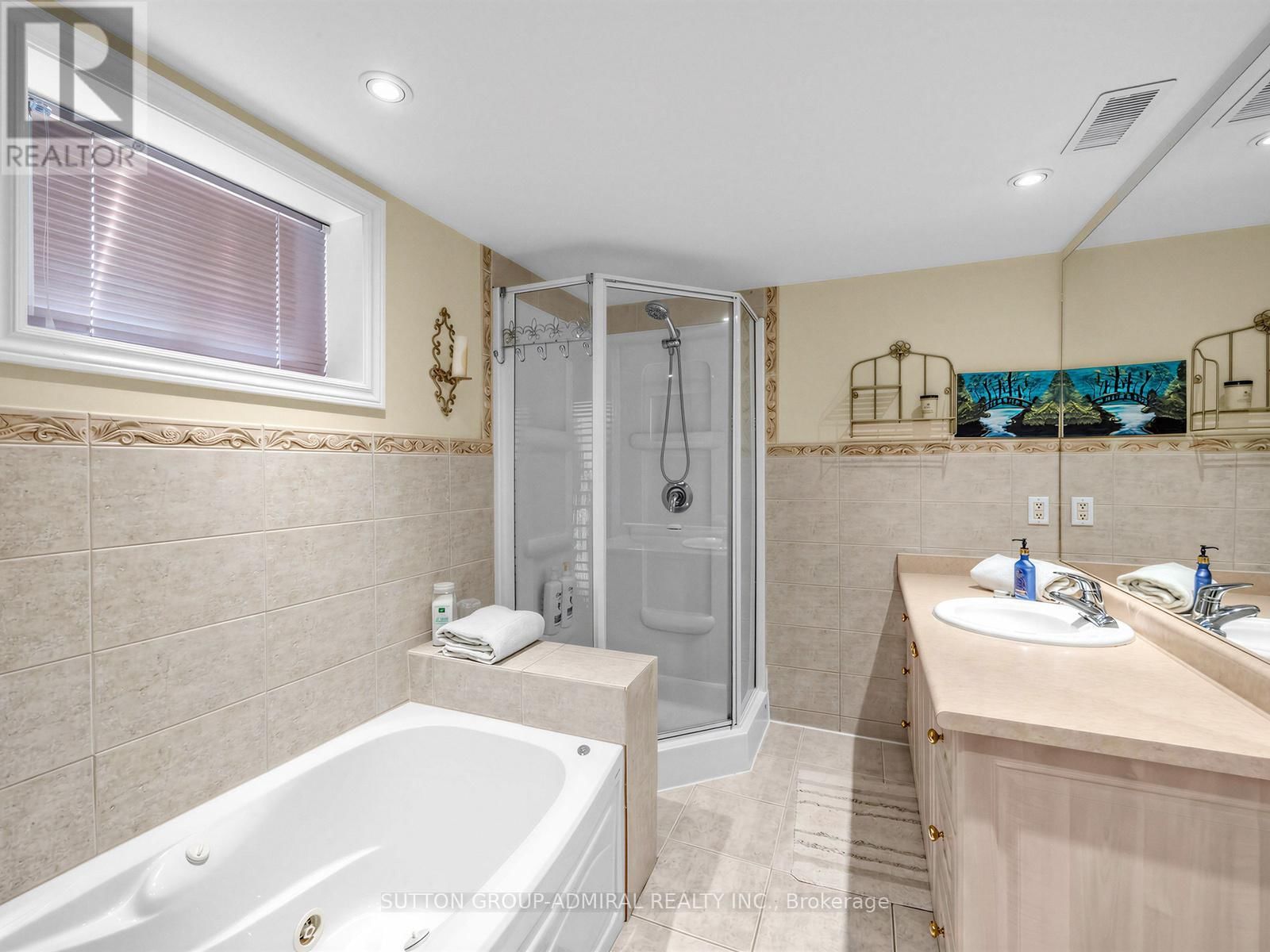 24 BILLINGHAM ROAD Image 32