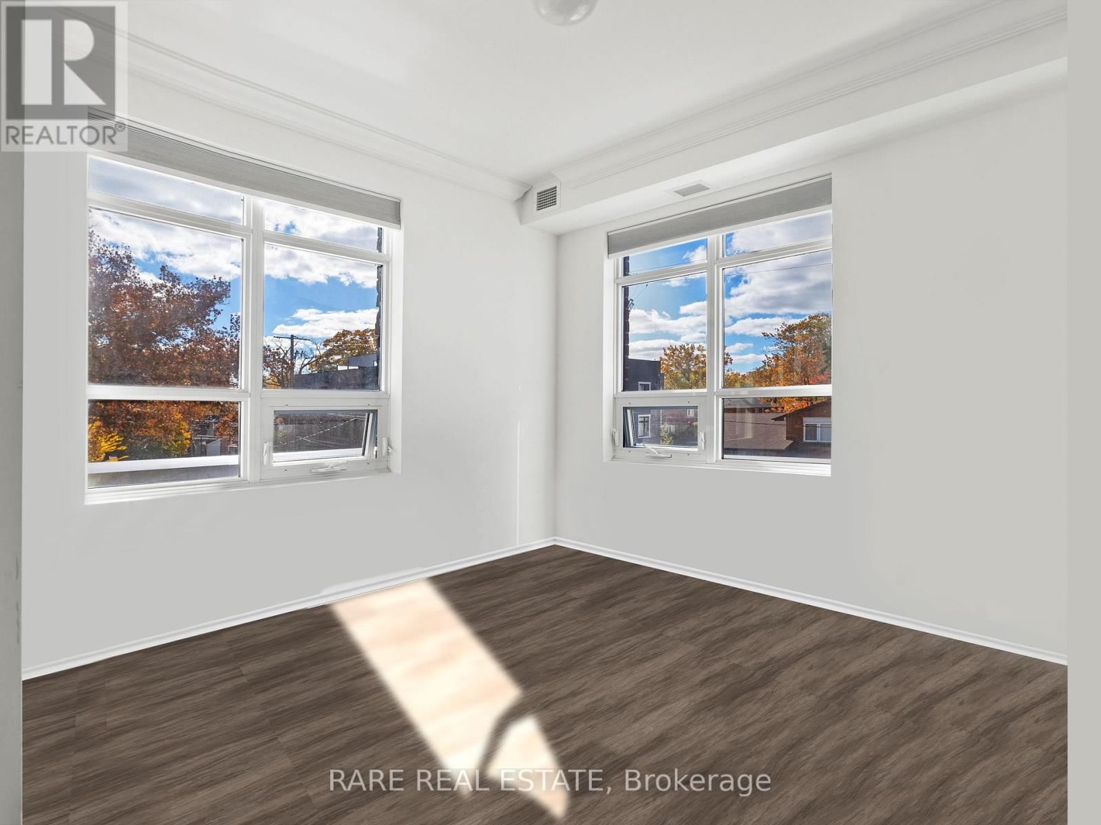 210 - 3563 LAKE SHORE BOULEVARD WEST Image 10