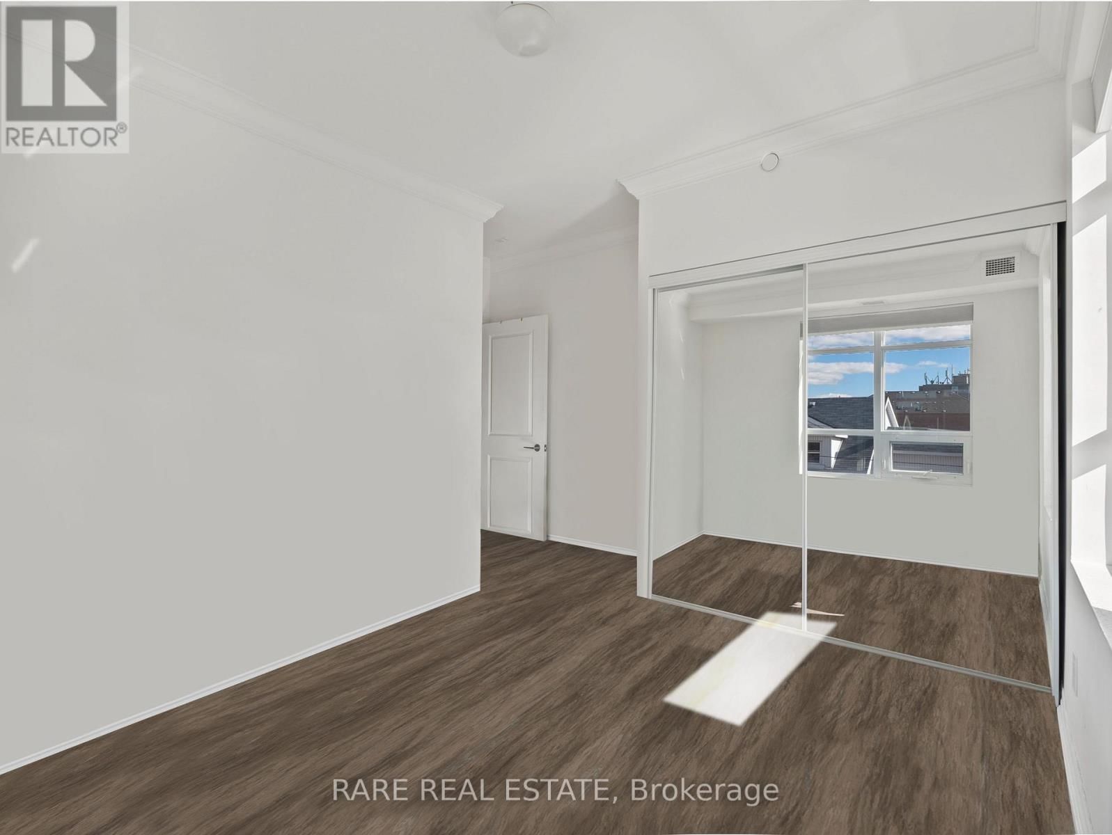 210 - 3563 LAKE SHORE BOULEVARD WEST Image 11