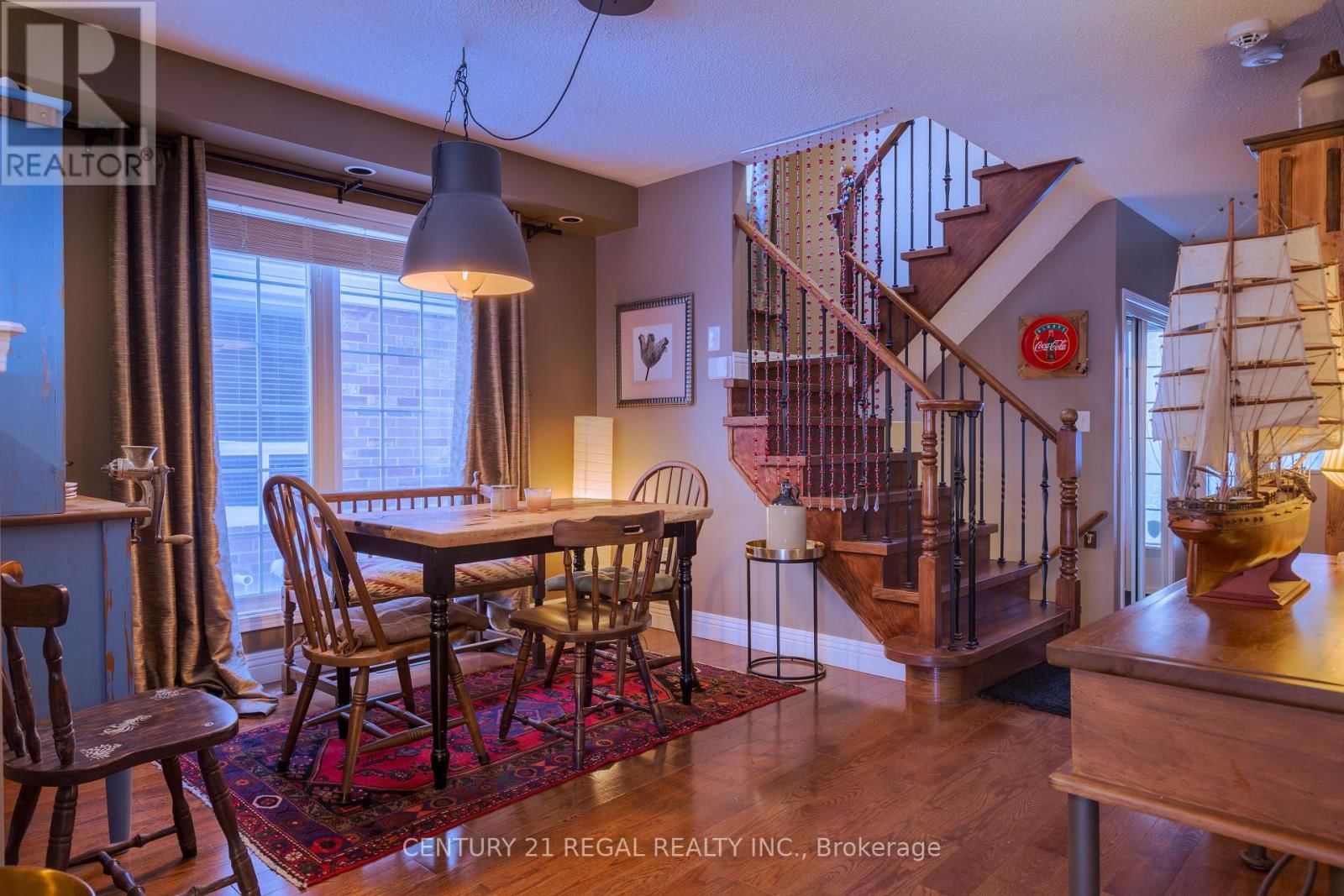 1131 RIDDELL CRESCENT Image 15