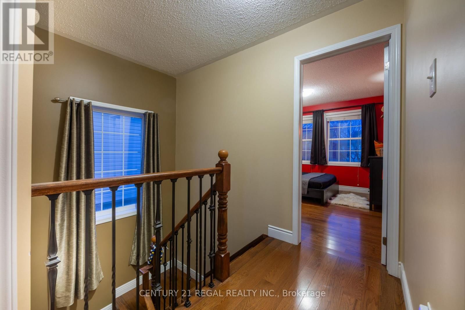 1131 RIDDELL CRESCENT Image 29