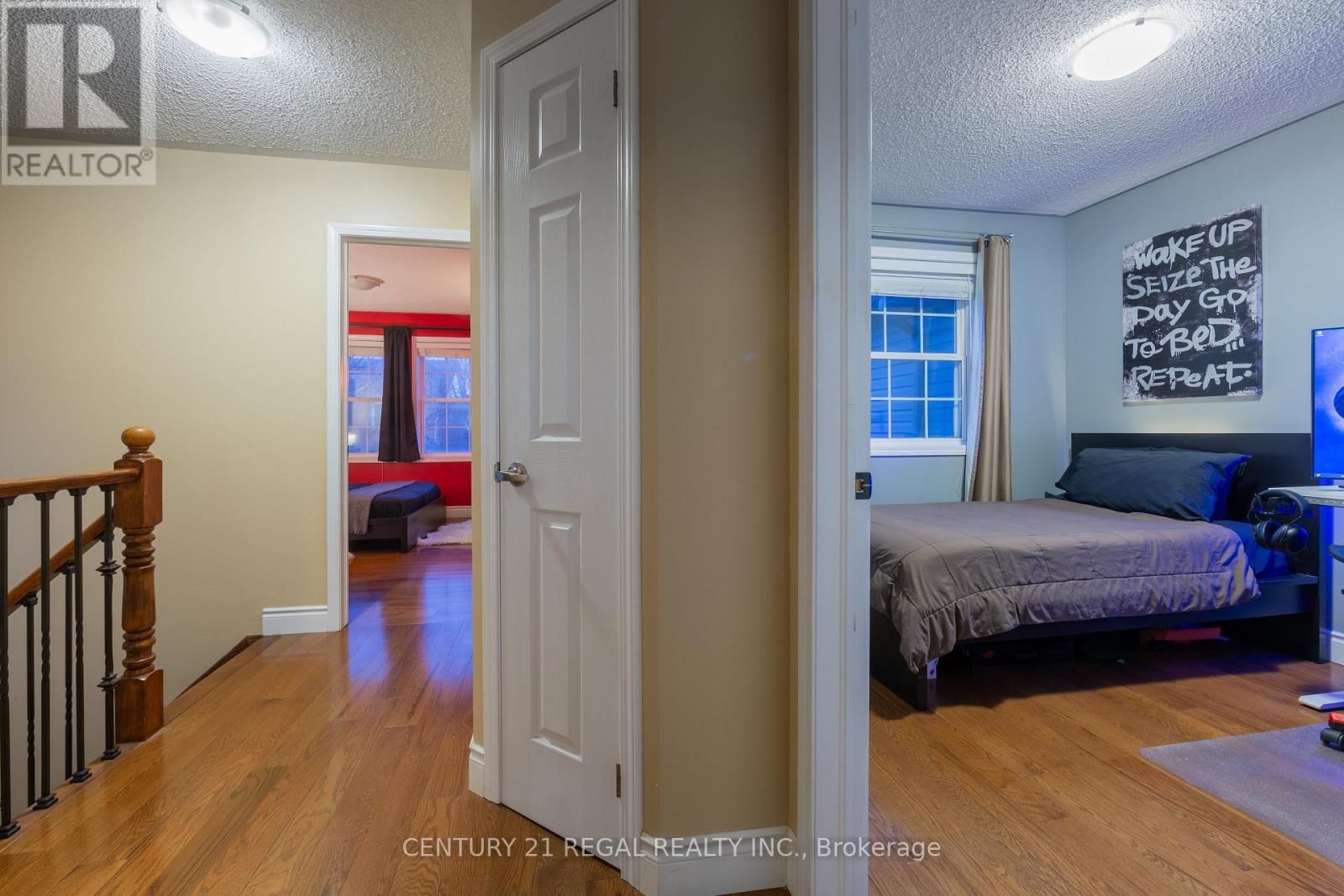 1131 RIDDELL CRESCENT Image 34