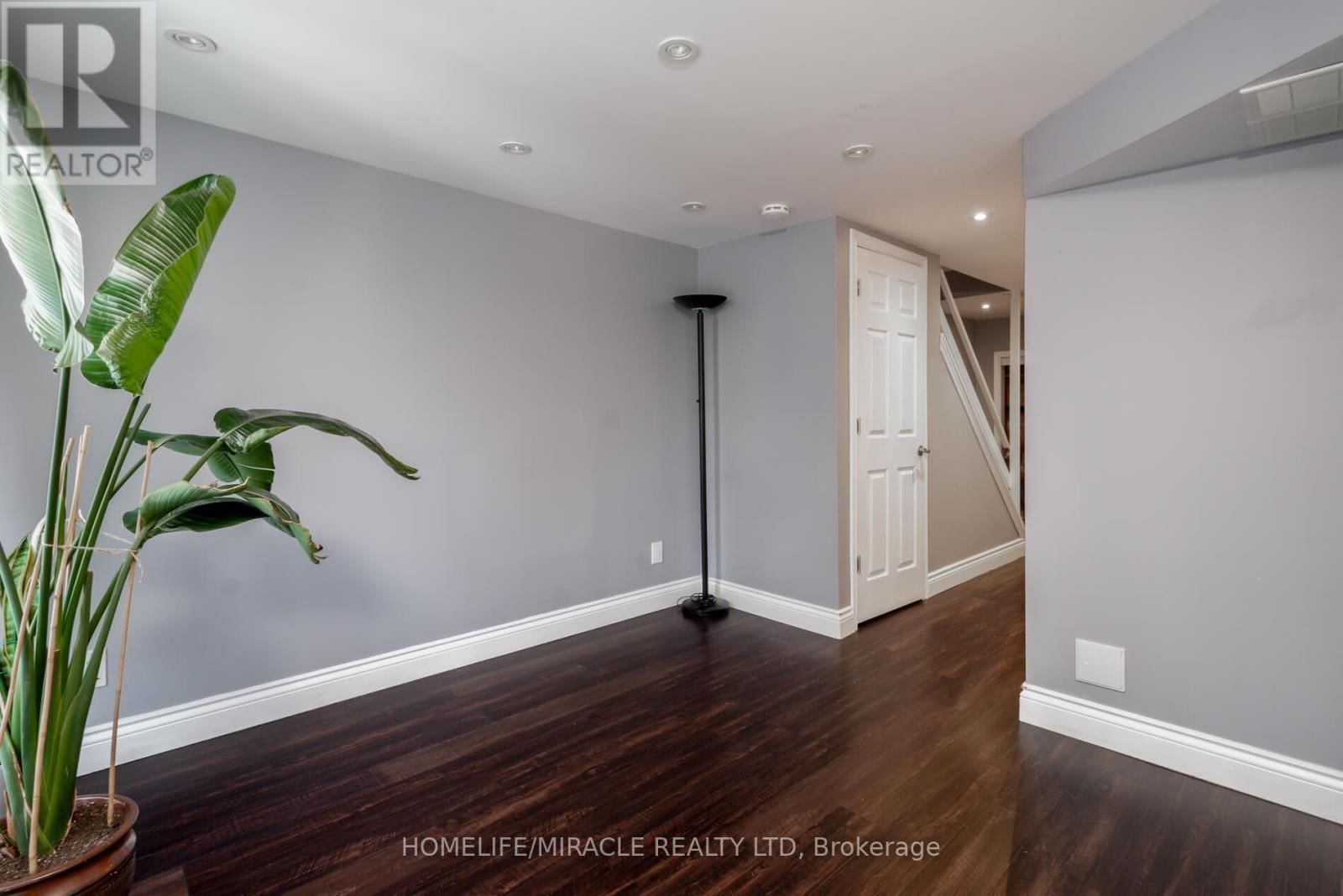 51 - 70 MOREGATE CRESCENT Image 30