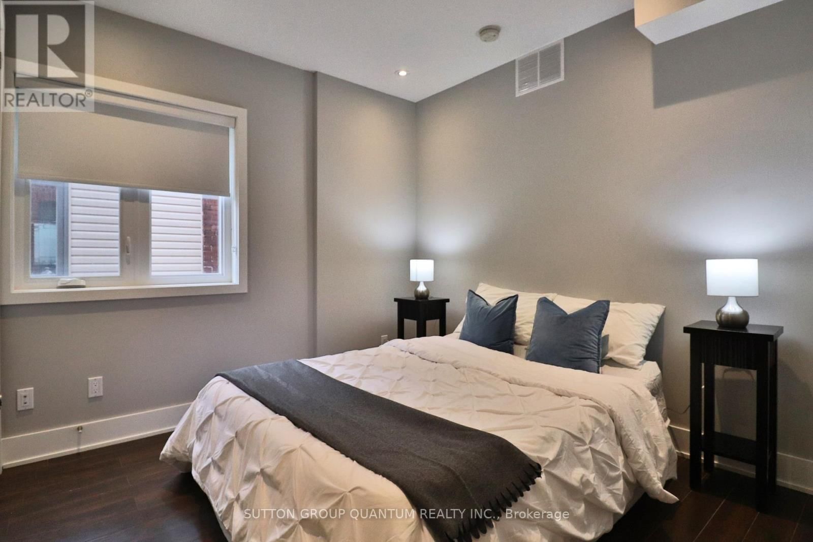 Main - 35 CLOVERDALE ROAD Image 12