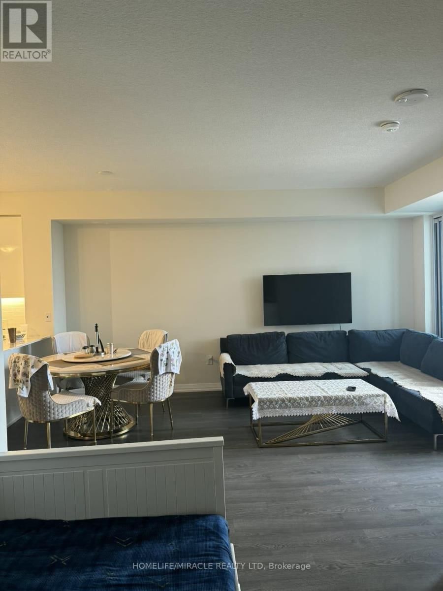 521 - 50 THOMAS RILEY ROAD Image 9