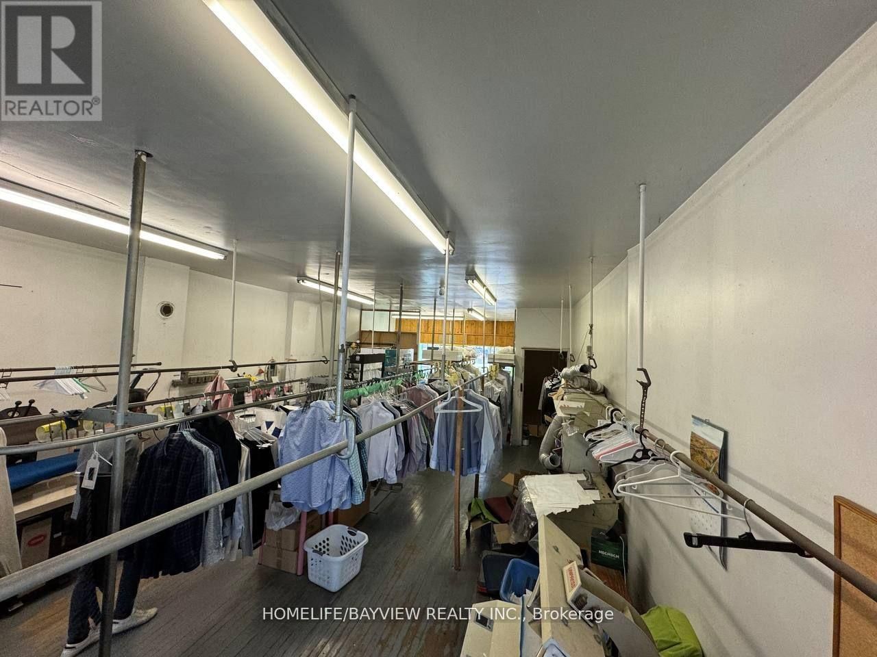 763 THE QUEENSWAY AVENUE Image 6