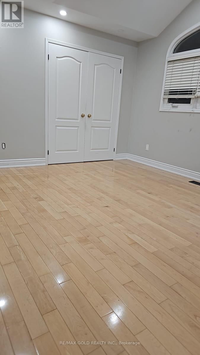 45 LIVINGSTON DRIVE Image 21