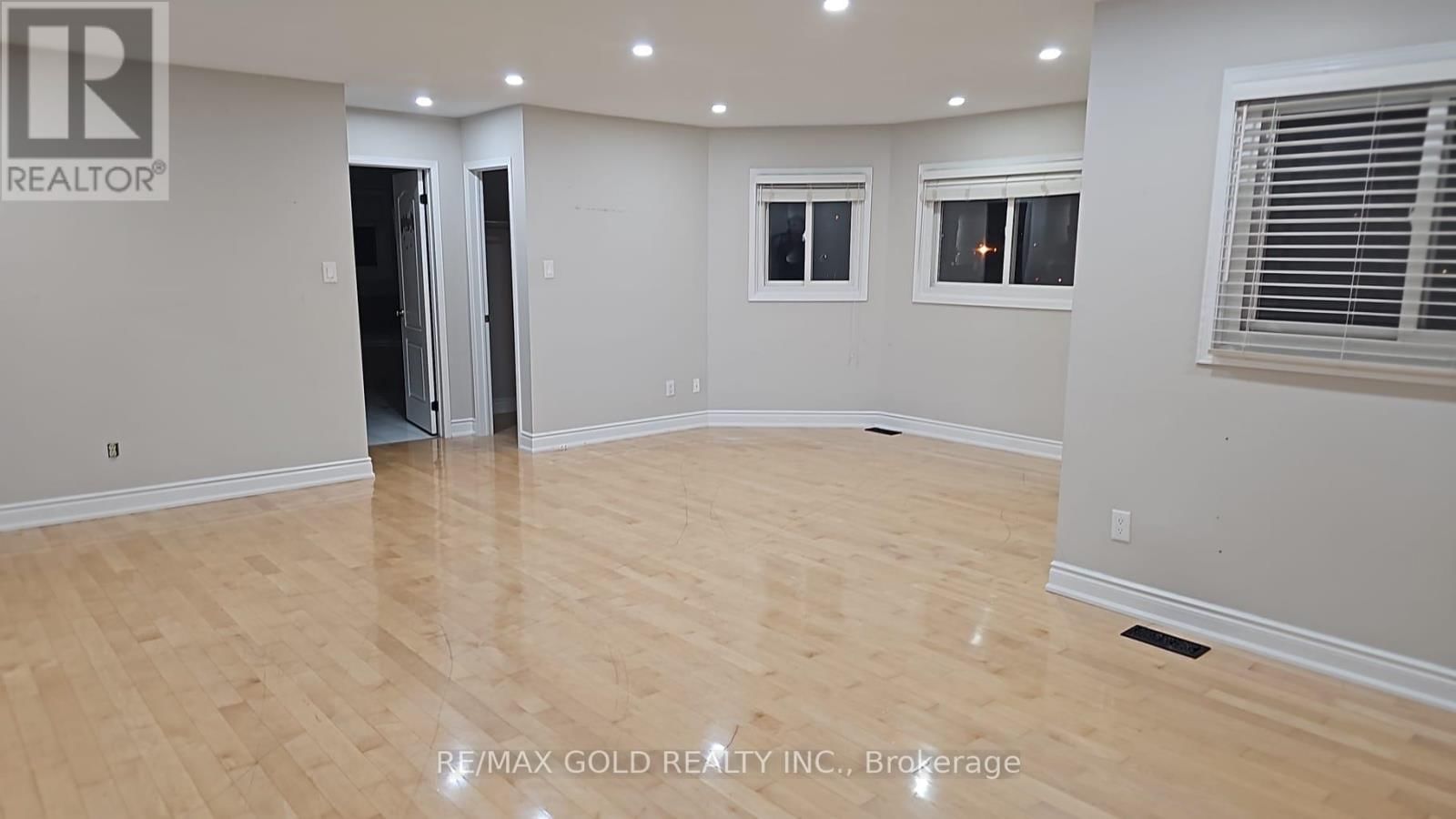 45 LIVINGSTON DRIVE Image 6