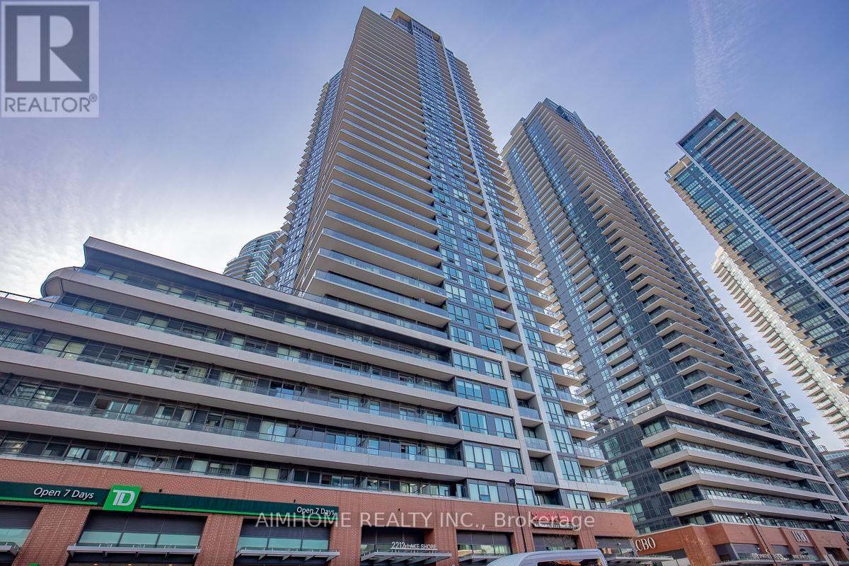 304 - 2212 LAKESHORE BOULEVARD WEST Image 1