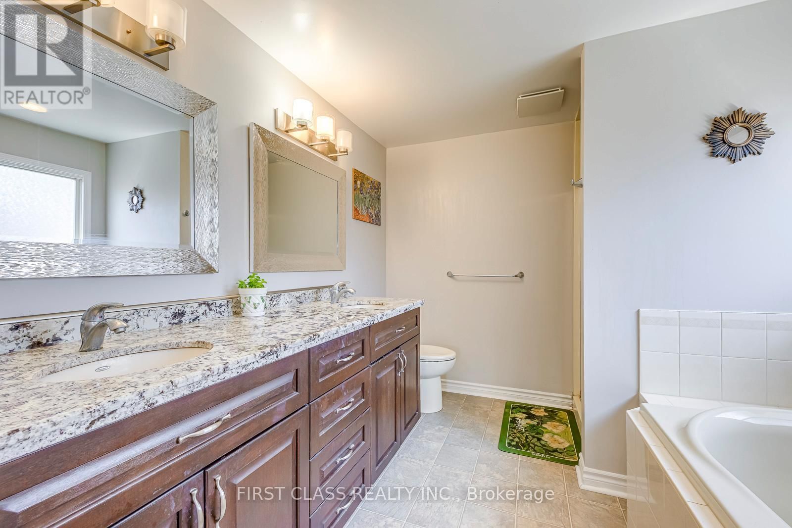 1386 SILVERSMITH DRIVE Image 29