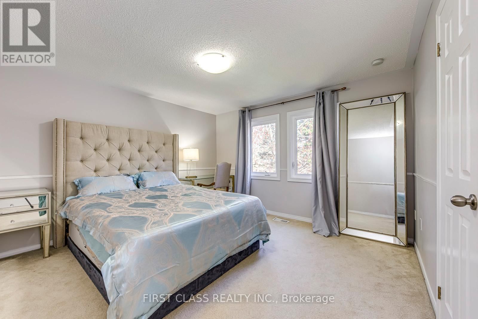 1386 SILVERSMITH DRIVE Image 35