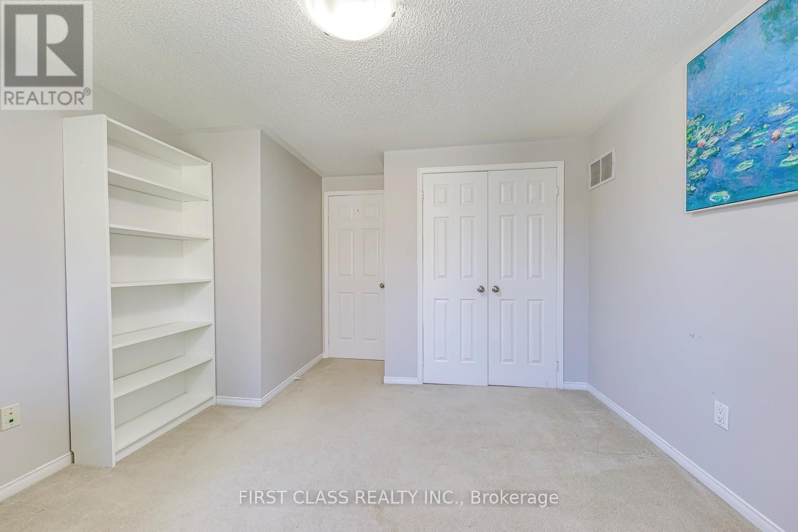 1386 SILVERSMITH DRIVE Image 37