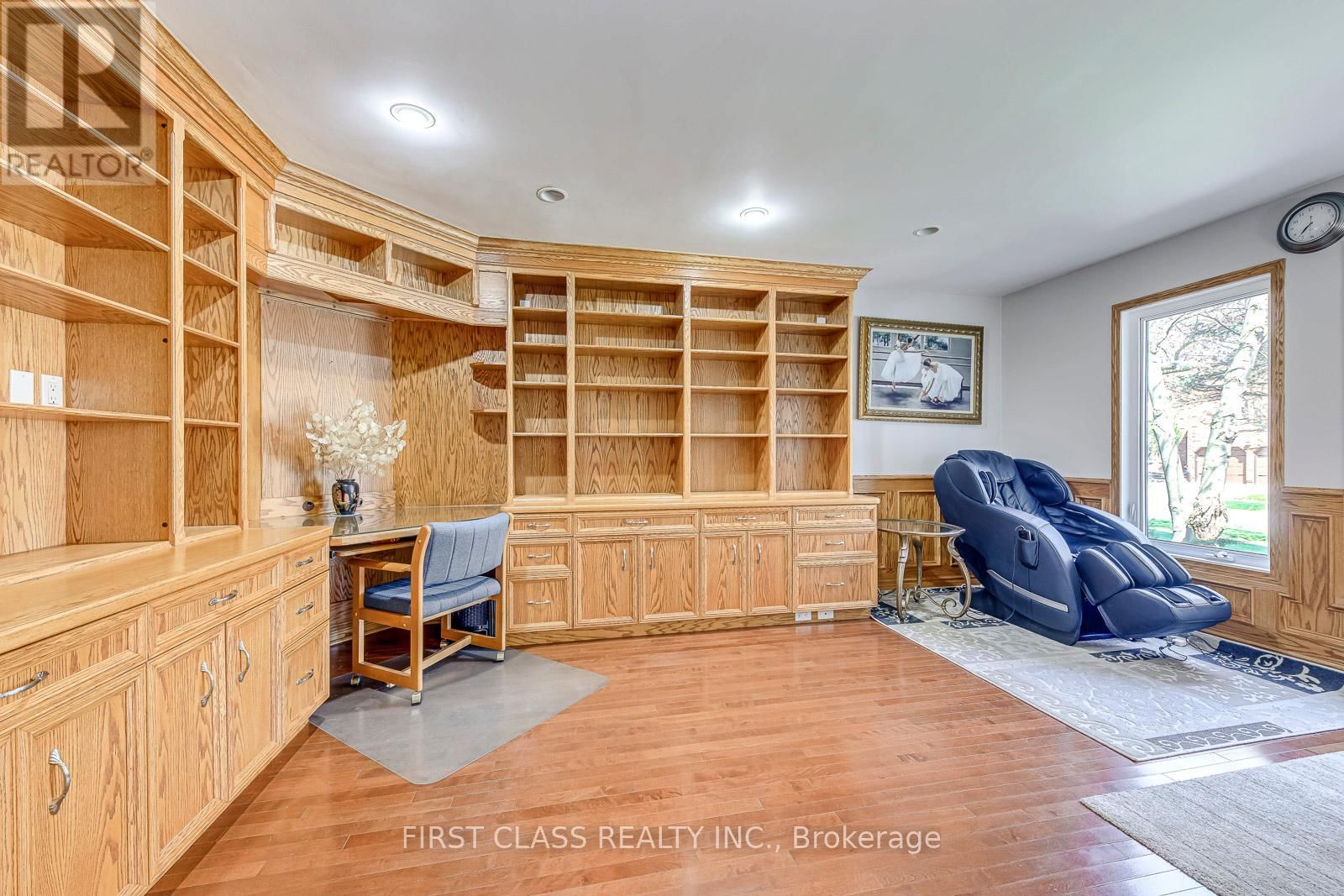 1386 SILVERSMITH DRIVE Image 7