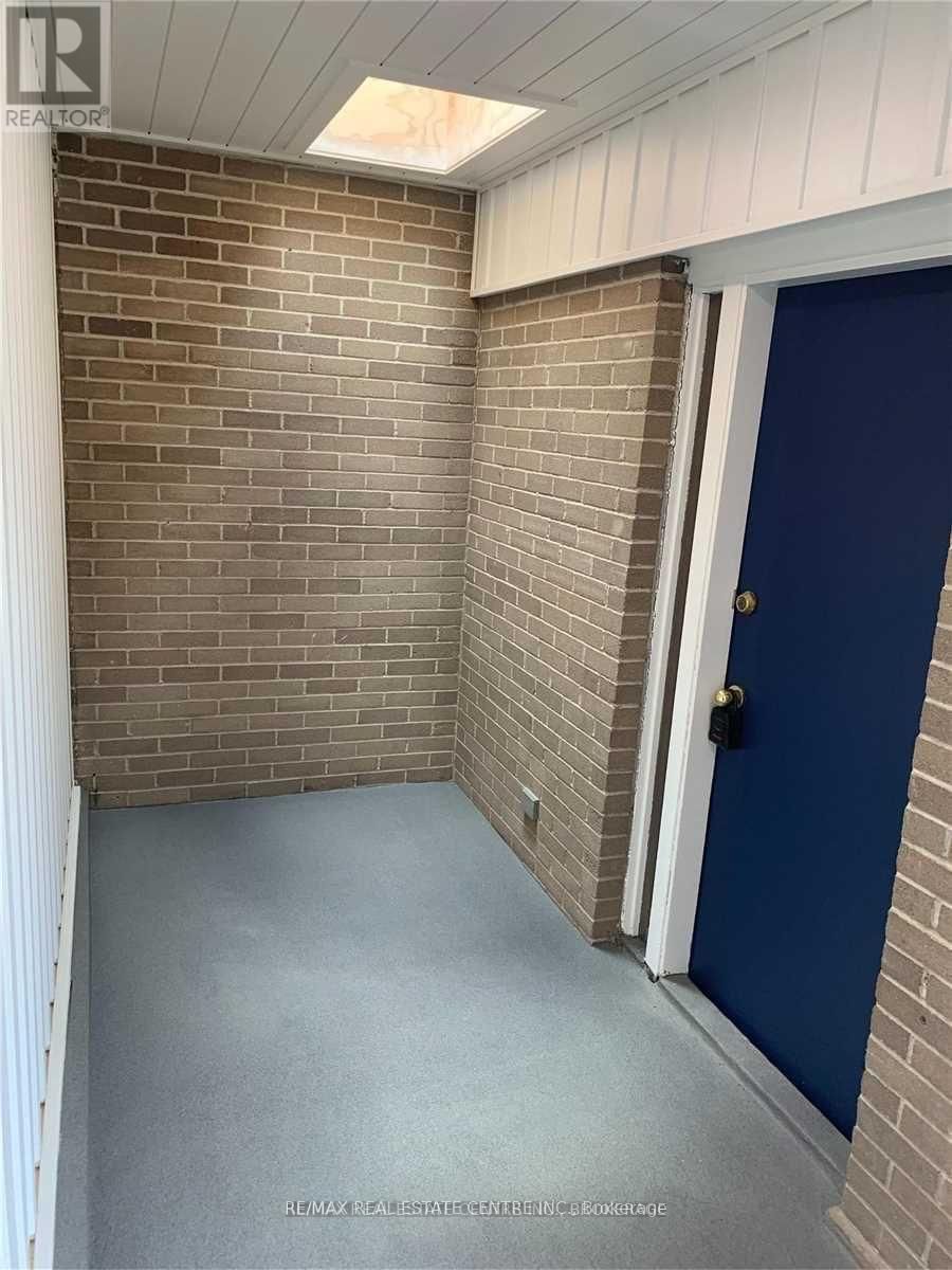 31 SHIRLEY STREET Image 19