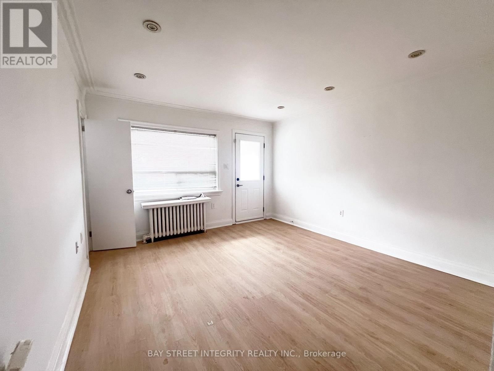 970 BRIAR HILL AVENUE Image 3