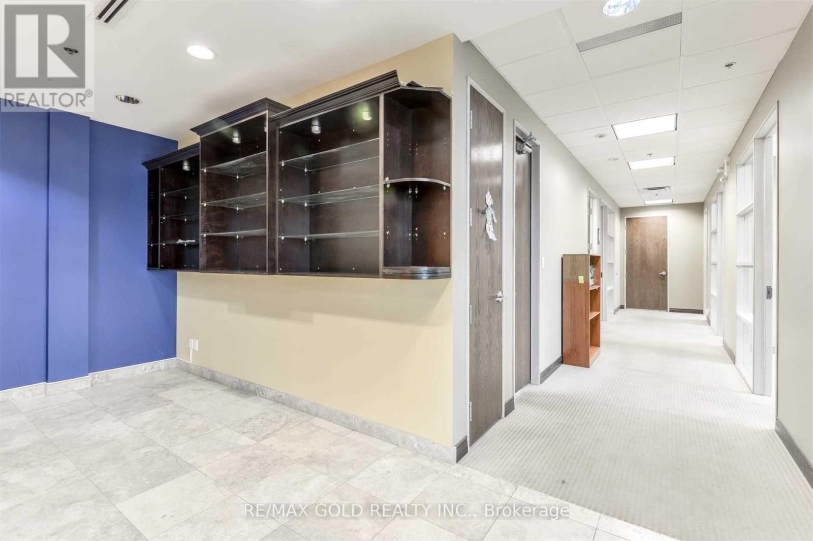 # 157 - 2960 DREW ROAD Image 8