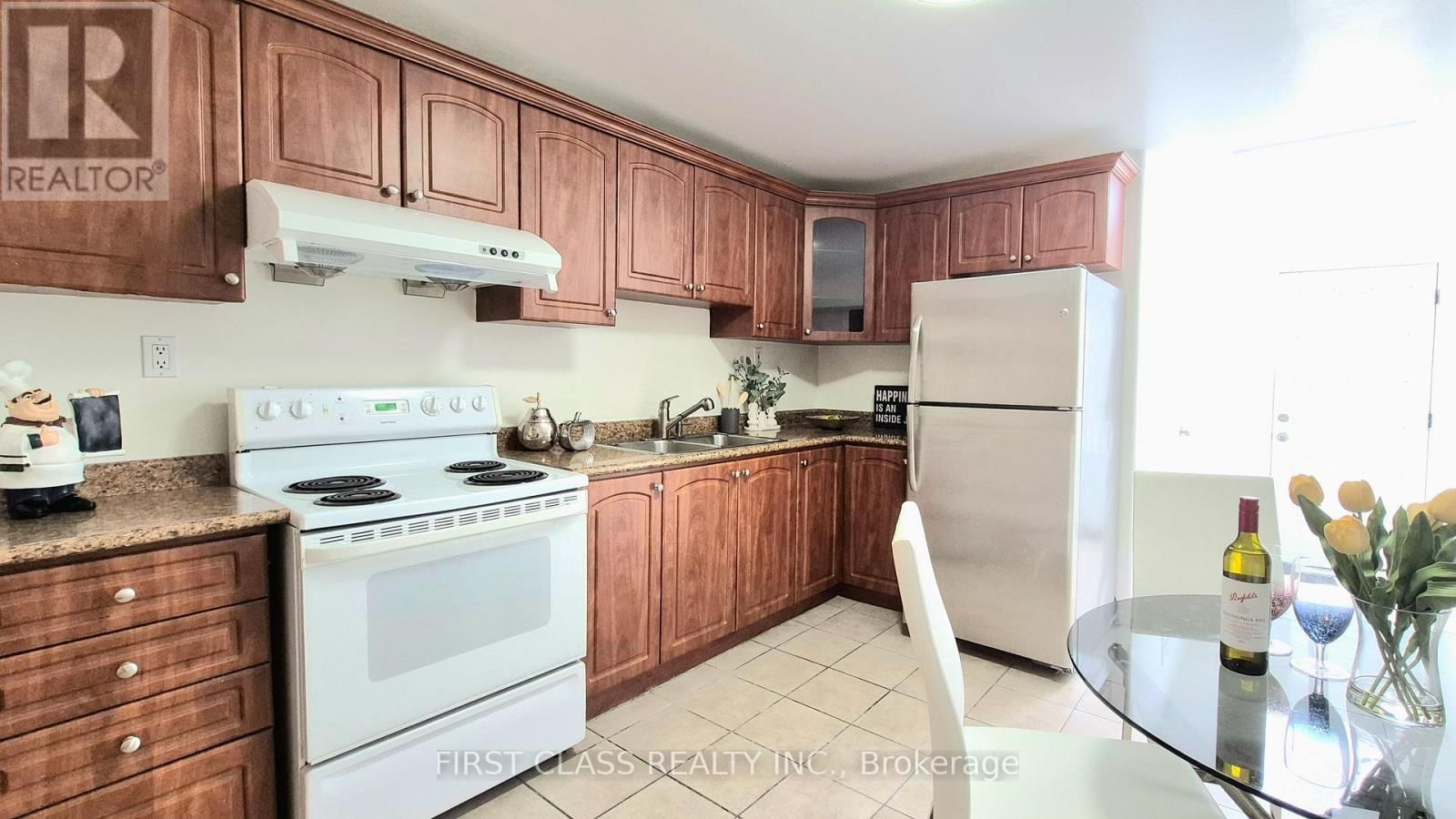 356 WALLACE AVENUE Image 10