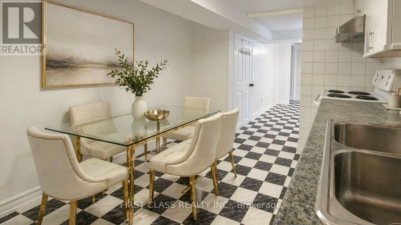 356 WALLACE AVENUE Image 28