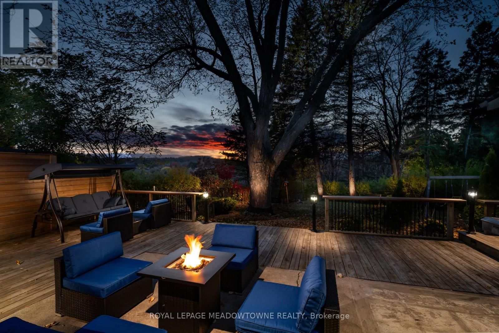 4 CHIPPER COURT Image 21