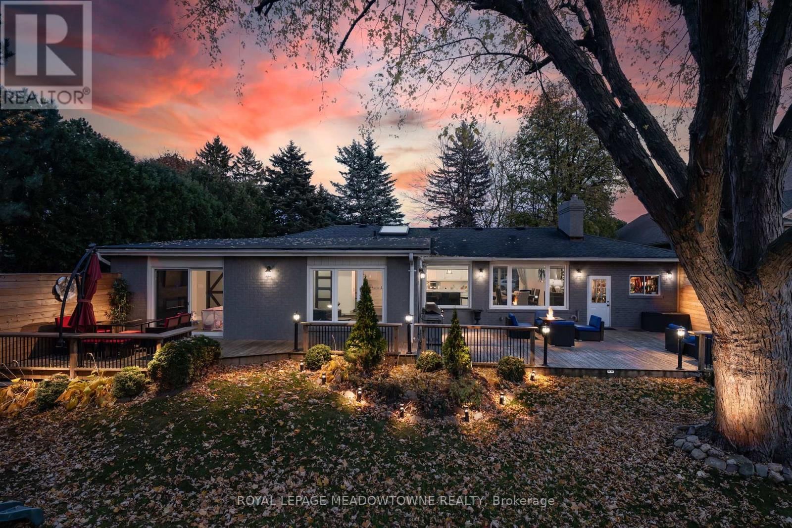 4 CHIPPER COURT Image 22