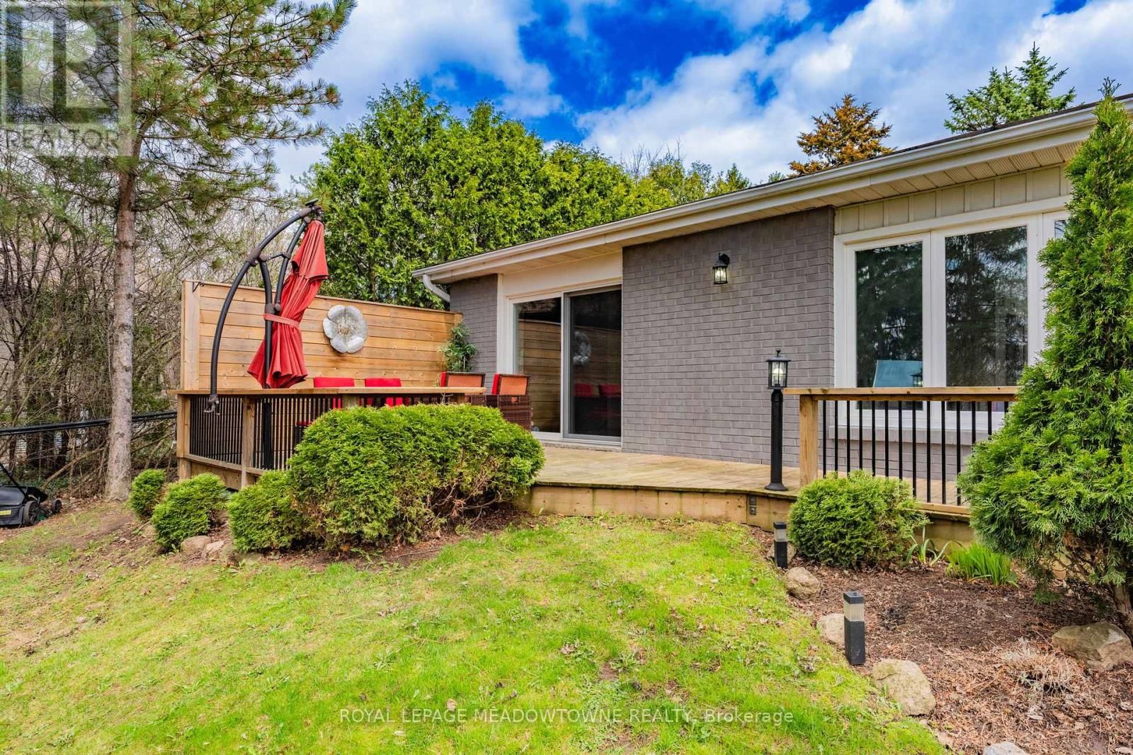 4 CHIPPER COURT Image 42