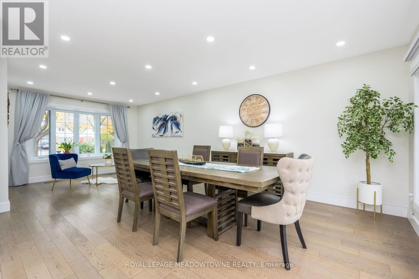 4 CHIPPER COURT Image 7