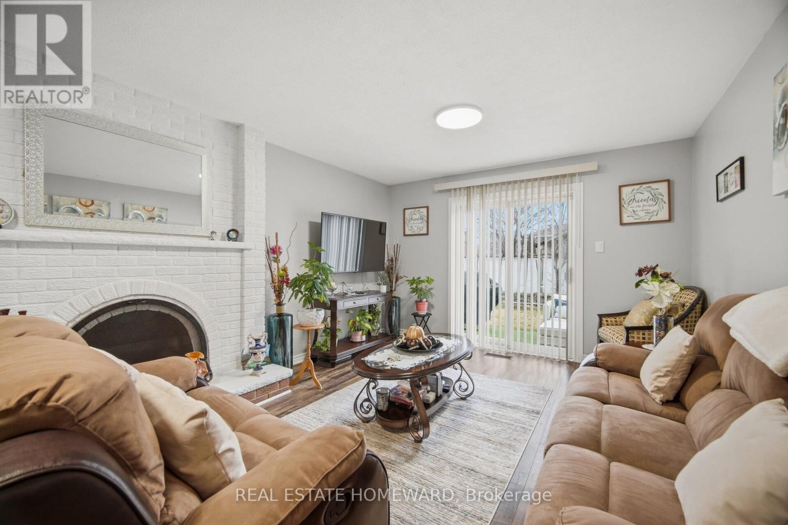 309 ROYAL SALISBURY WAY Image 23