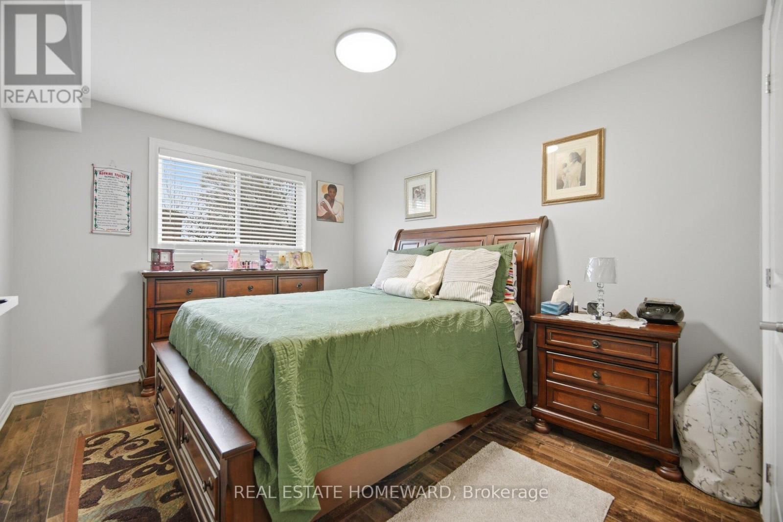 309 ROYAL SALISBURY WAY Image 25