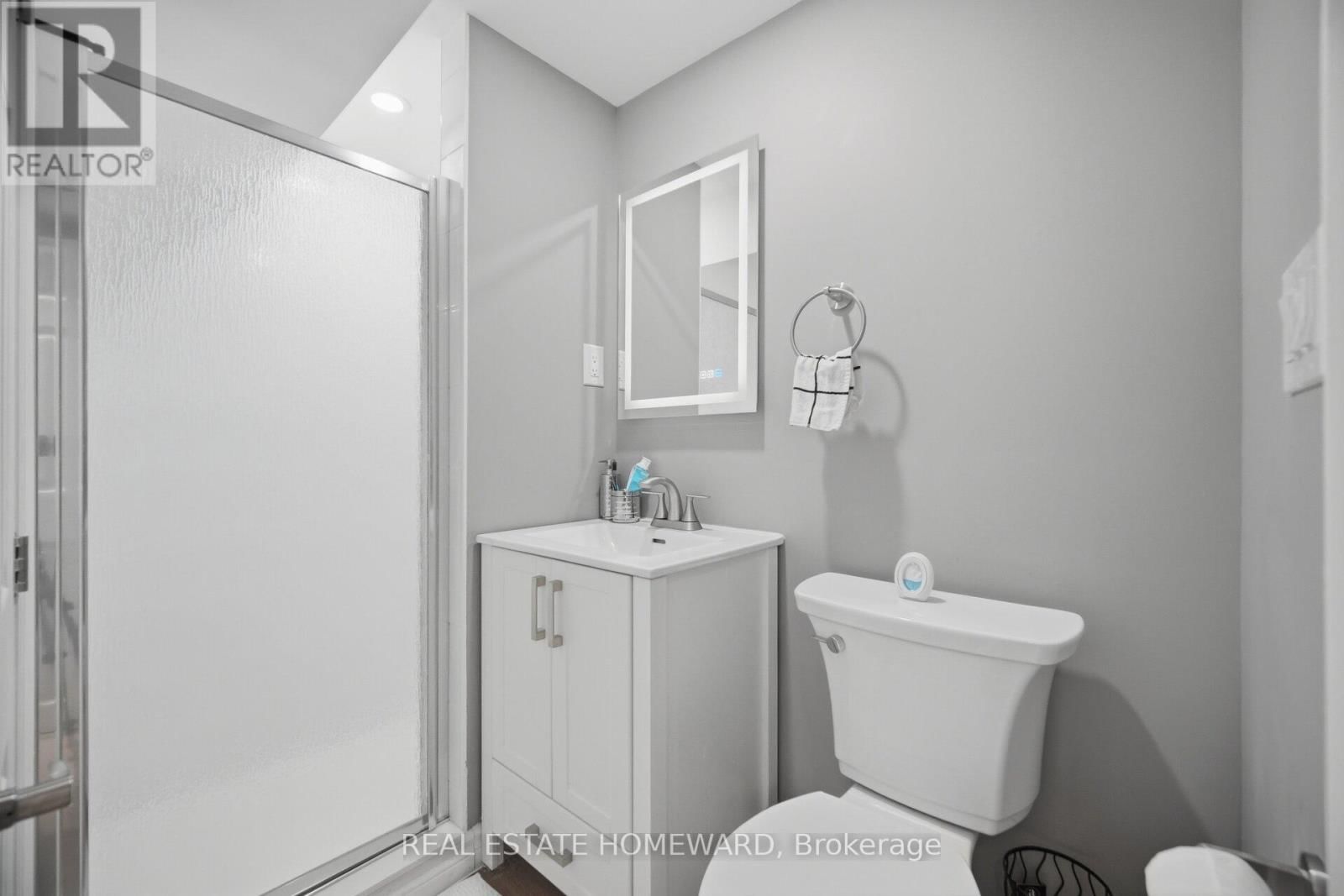 309 ROYAL SALISBURY WAY Image 37