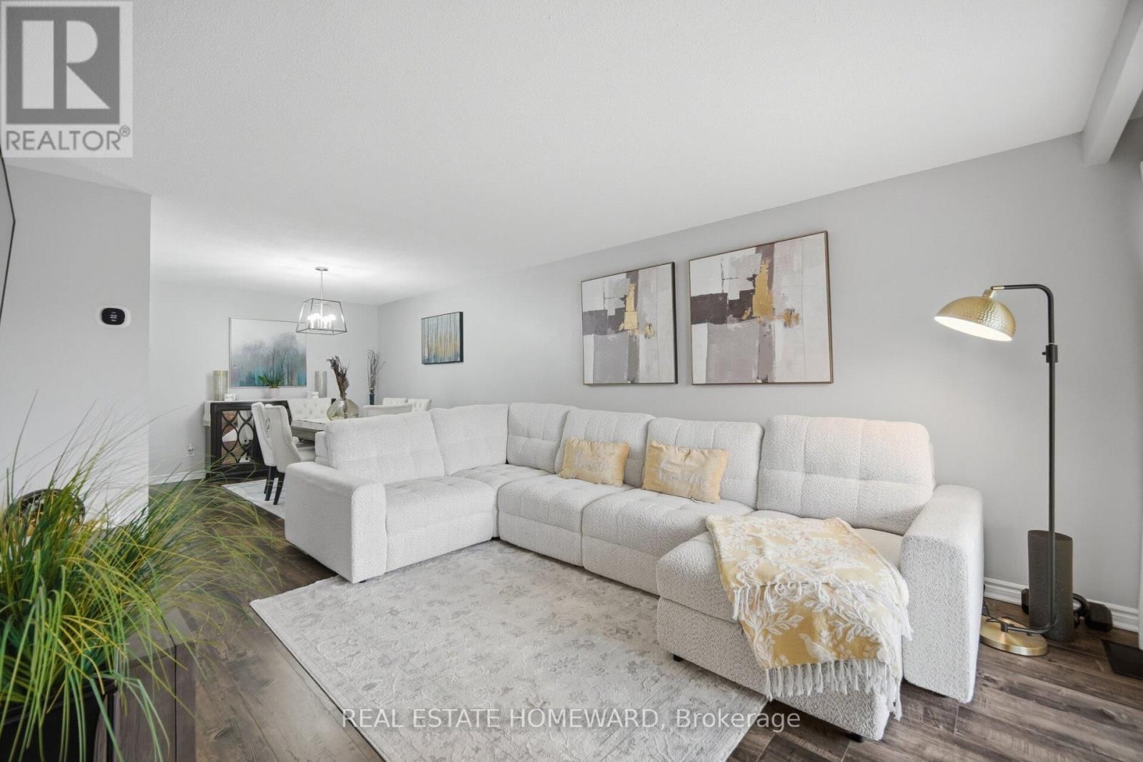 309 ROYAL SALISBURY WAY Image 5