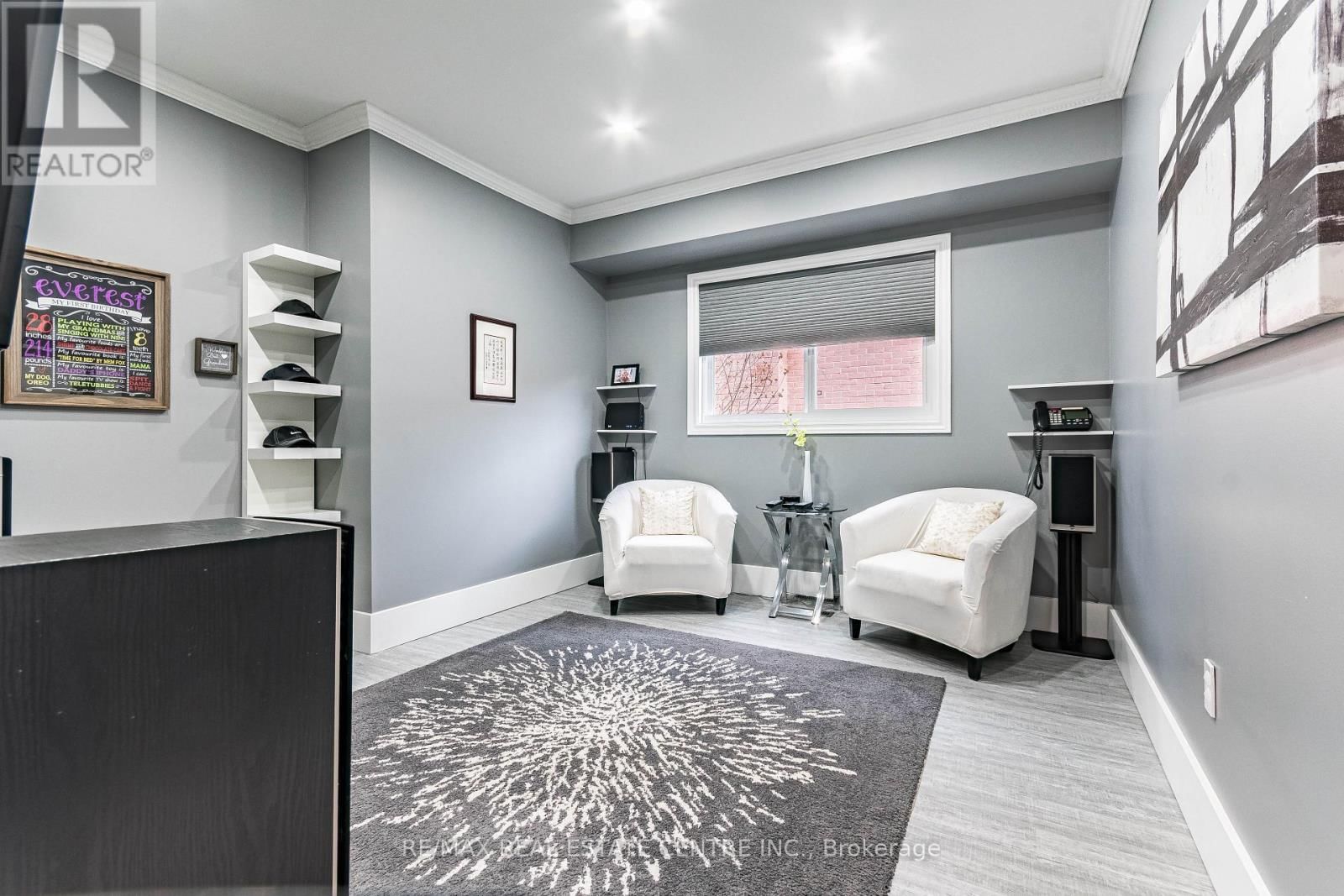 339 PARKLANE ROAD Image 17