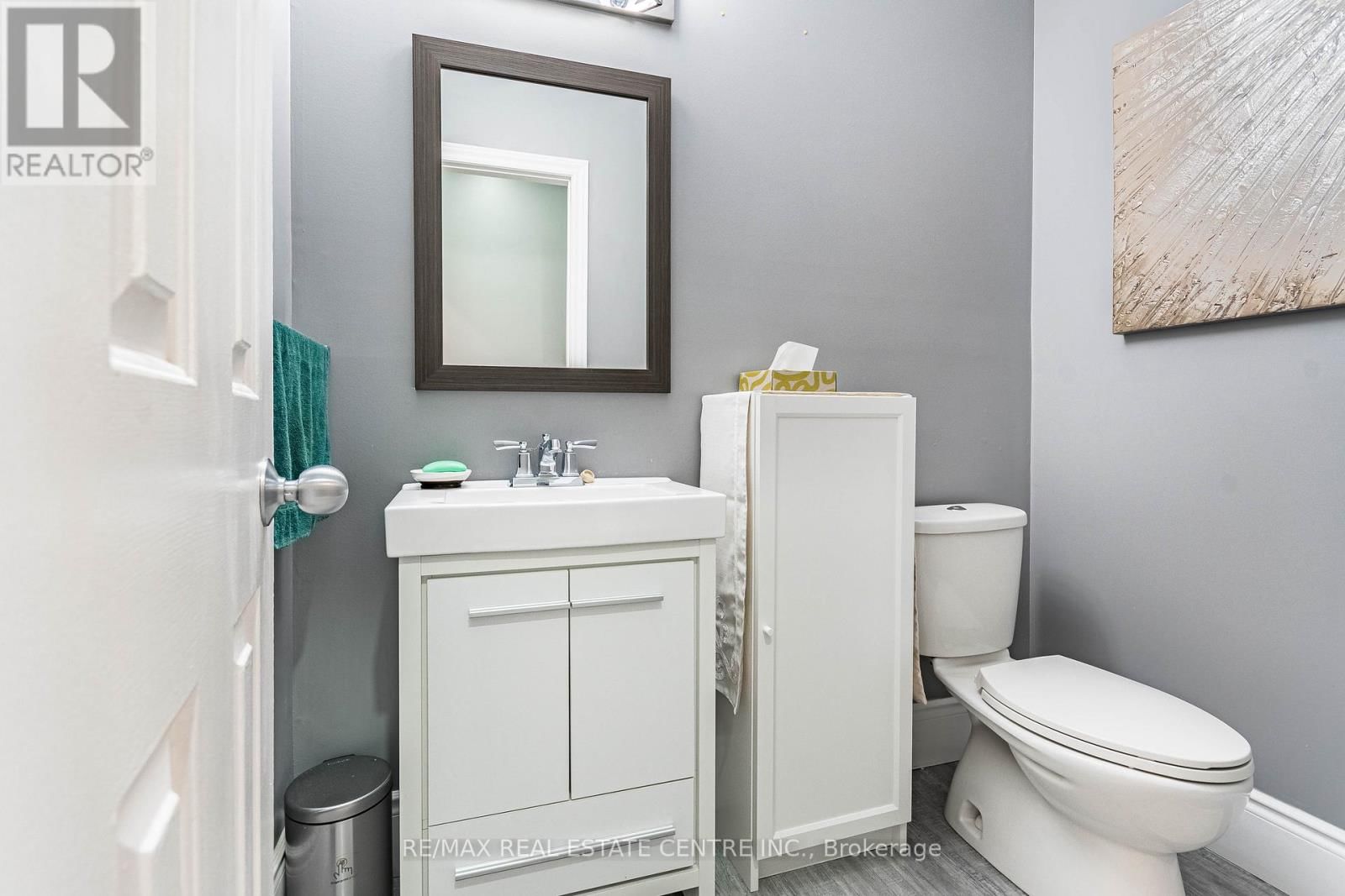 339 PARKLANE ROAD Image 19