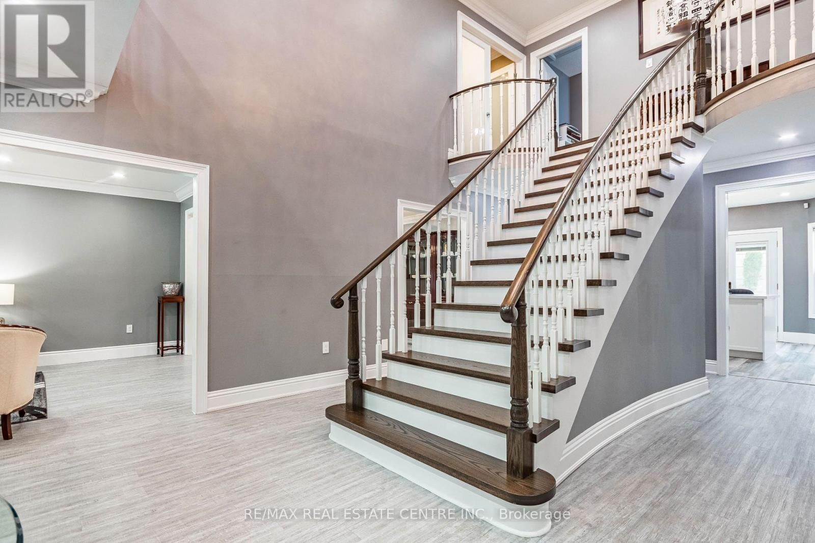 339 PARKLANE ROAD Image 3