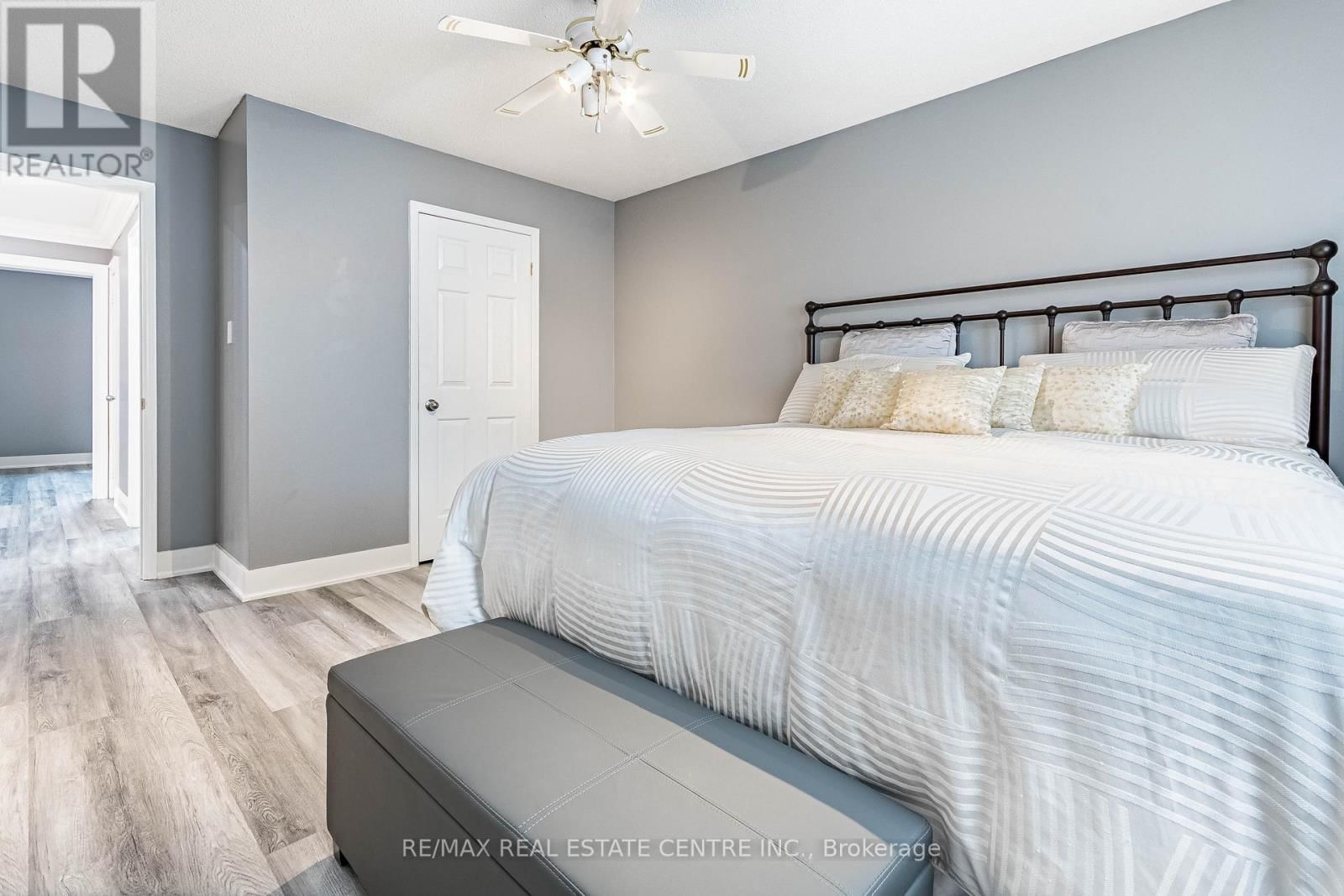 339 PARKLANE ROAD Image 38