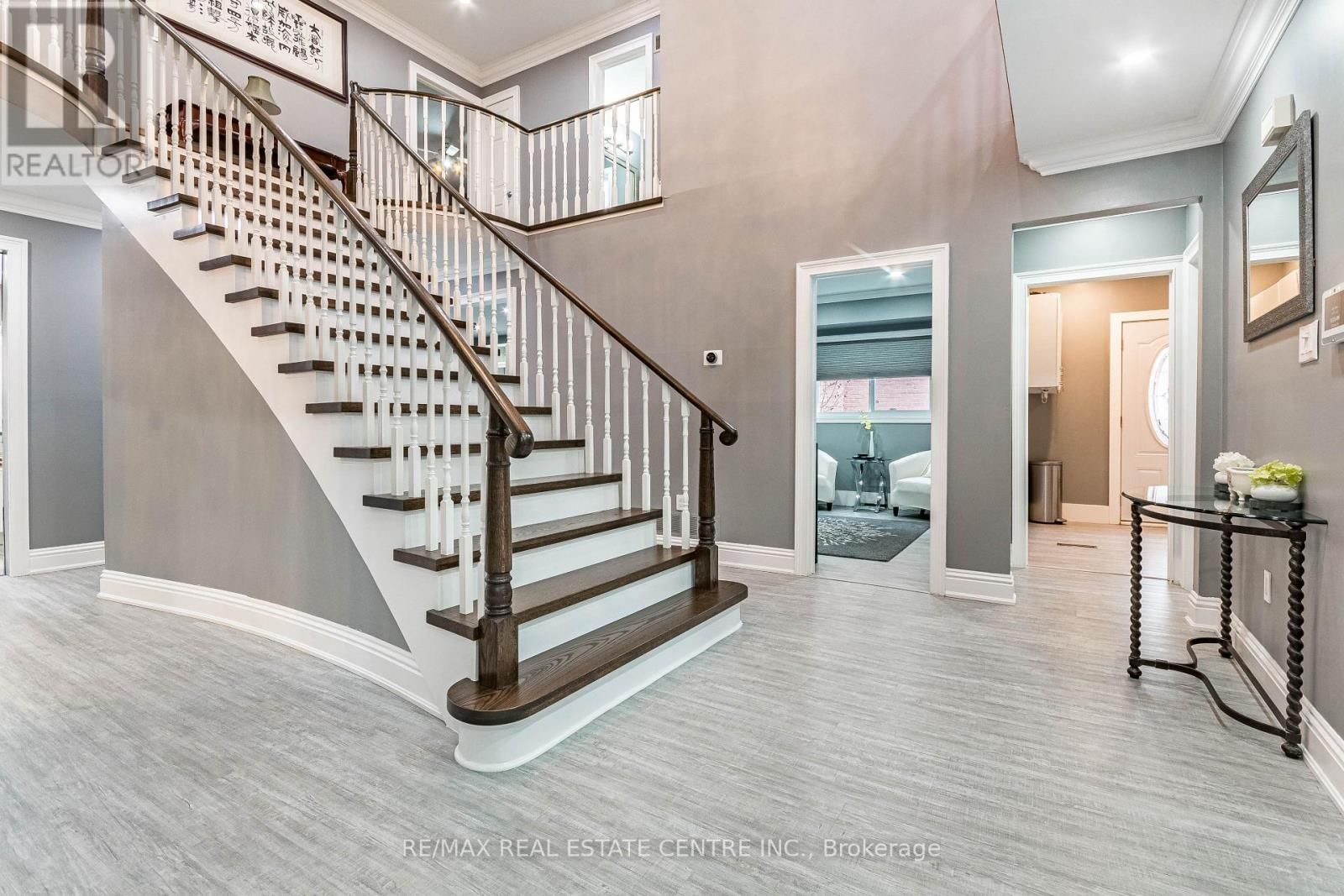 339 PARKLANE ROAD Image 4