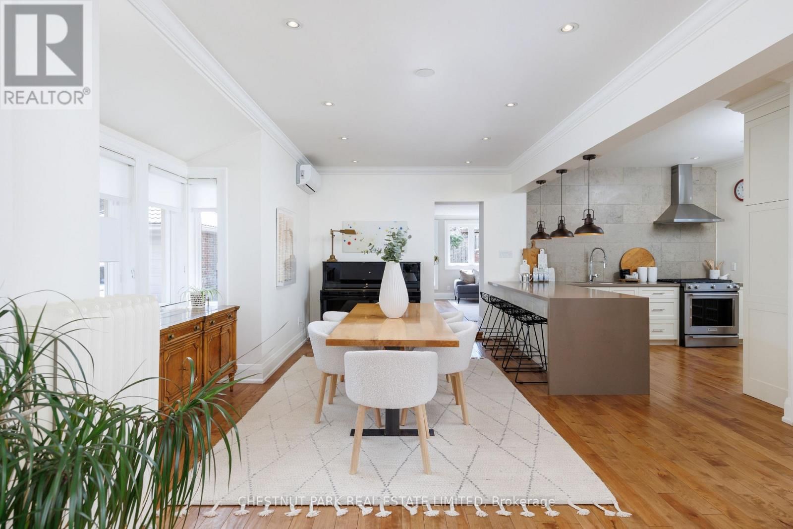 179 GLENDONWYNNE ROAD Image 10