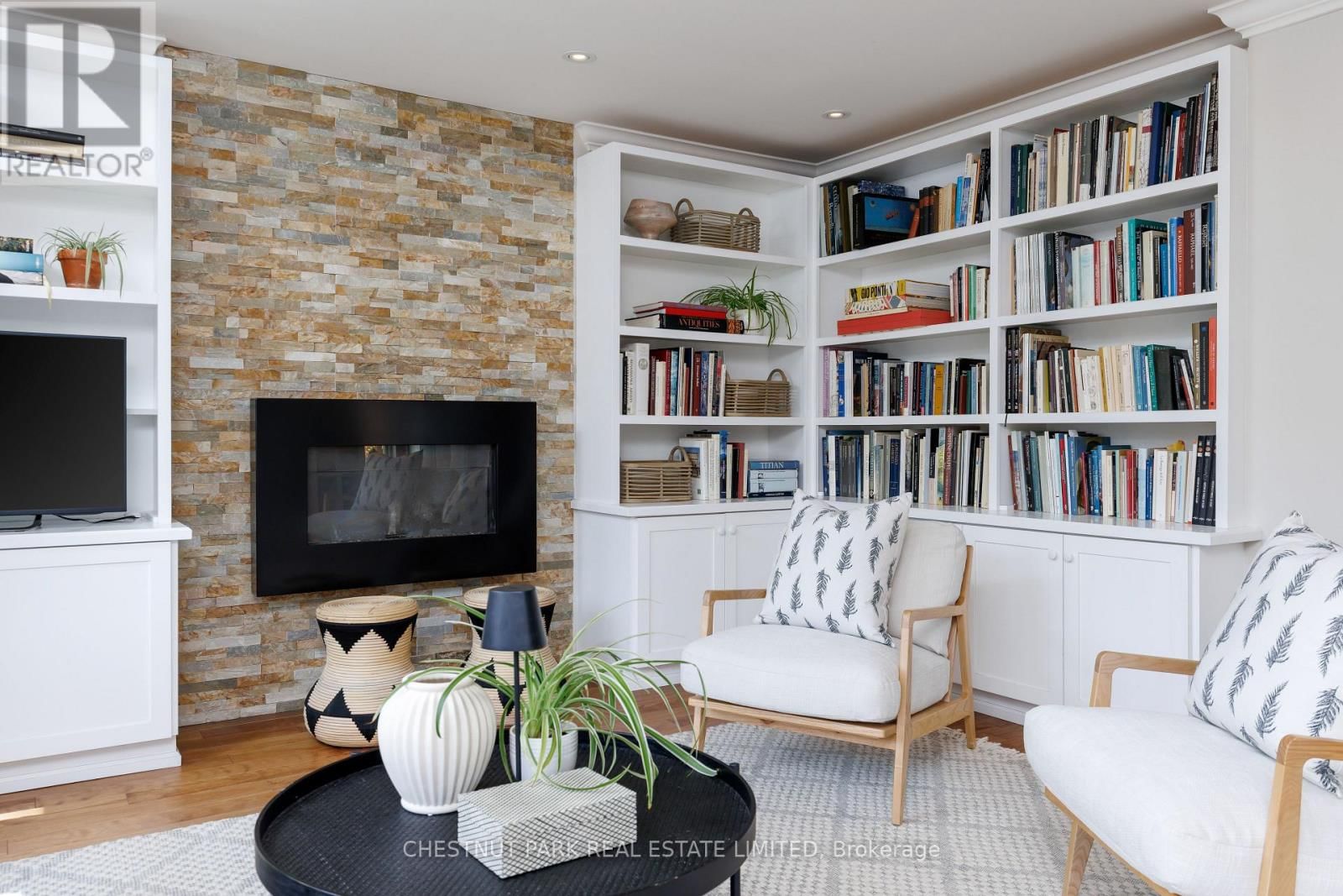 179 GLENDONWYNNE ROAD Image 14