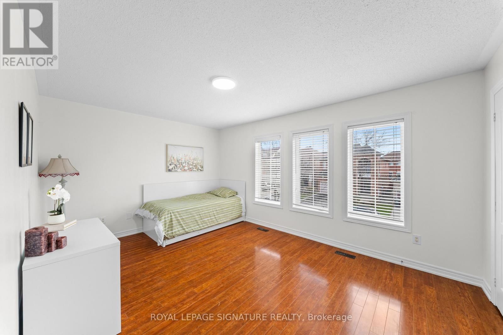 16 CLEARJOY STREET Image 23