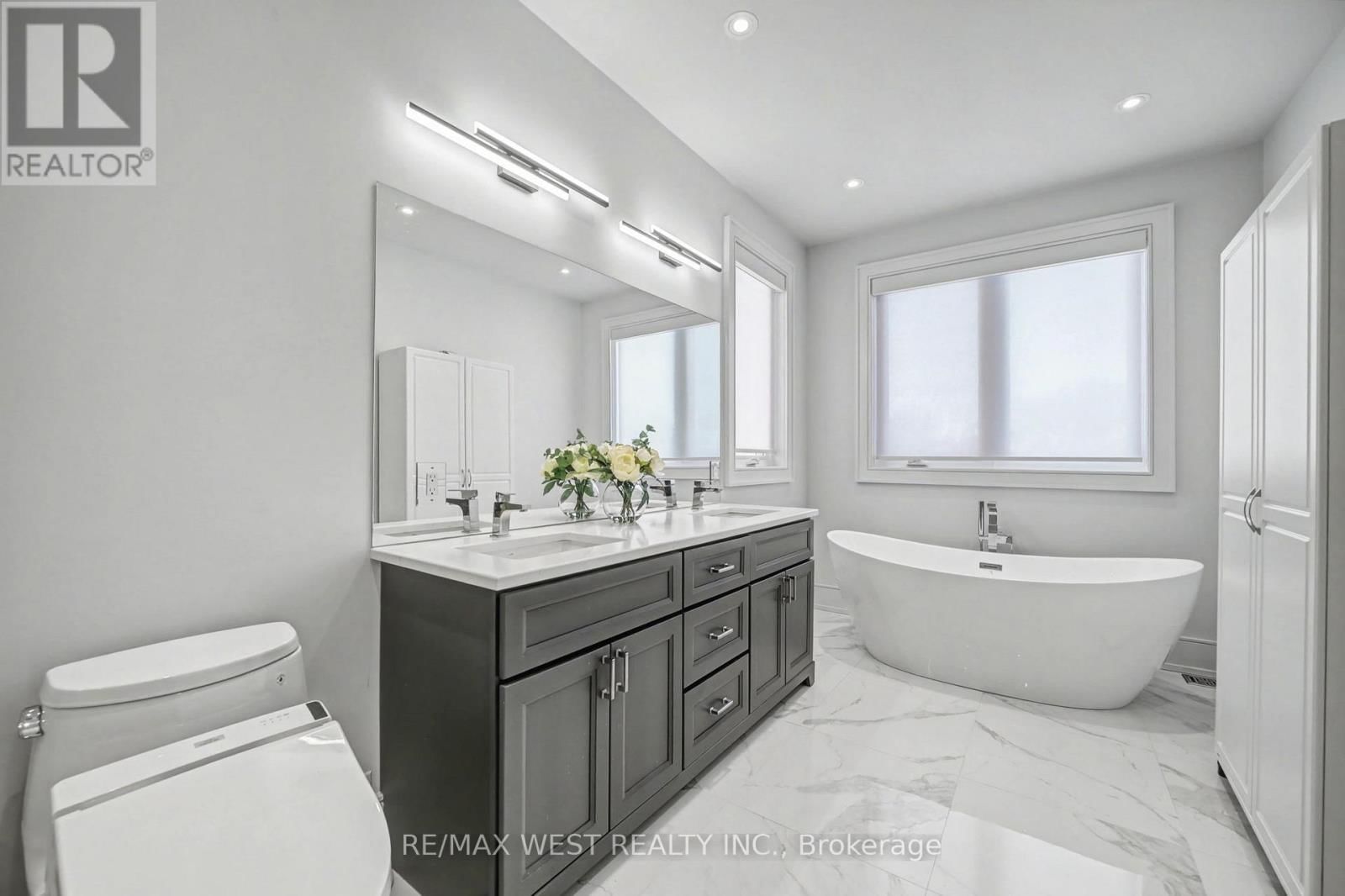 2267 FIFTH LINE WEST Image 11