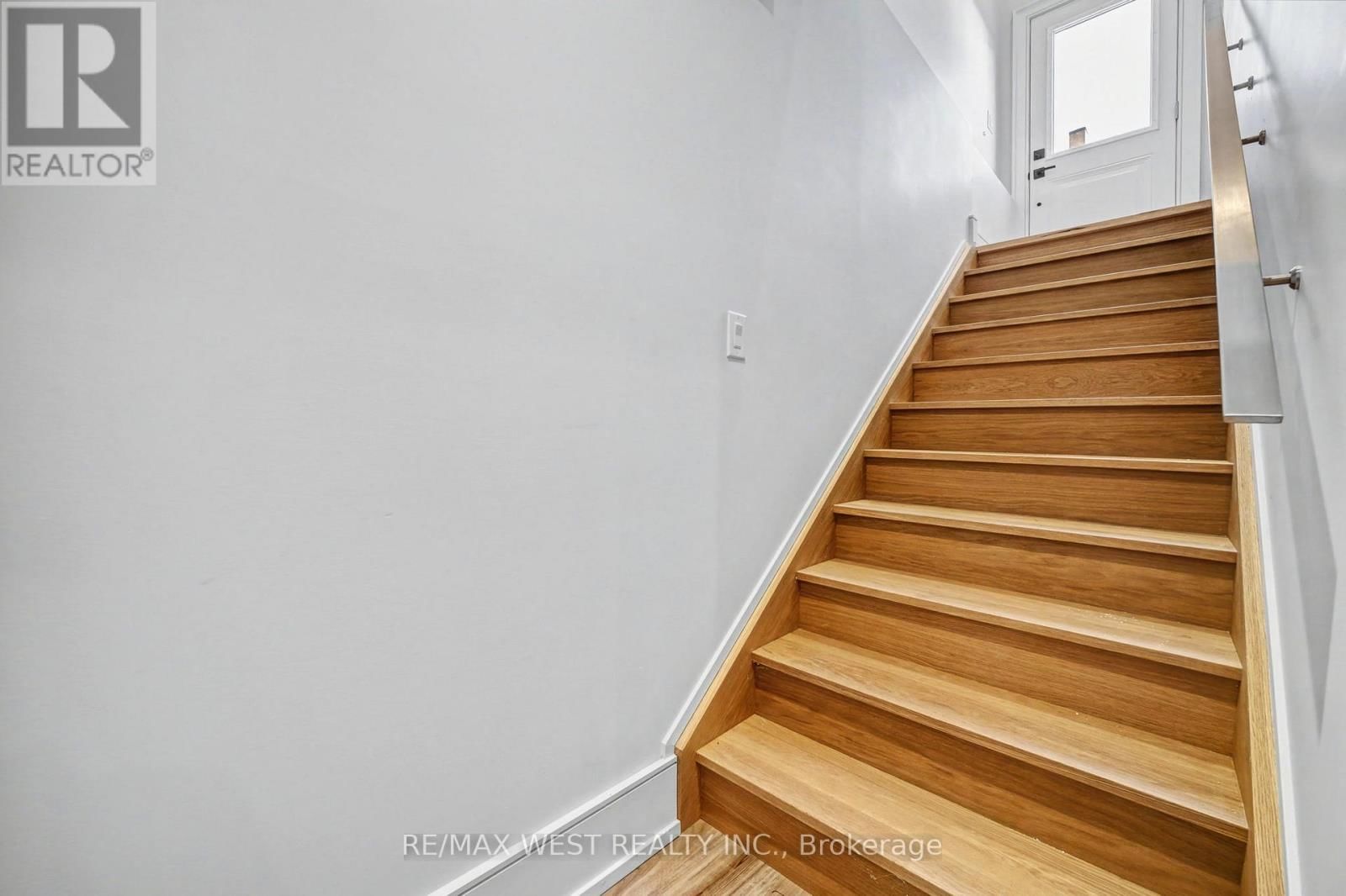 2267 FIFTH LINE WEST Image 17