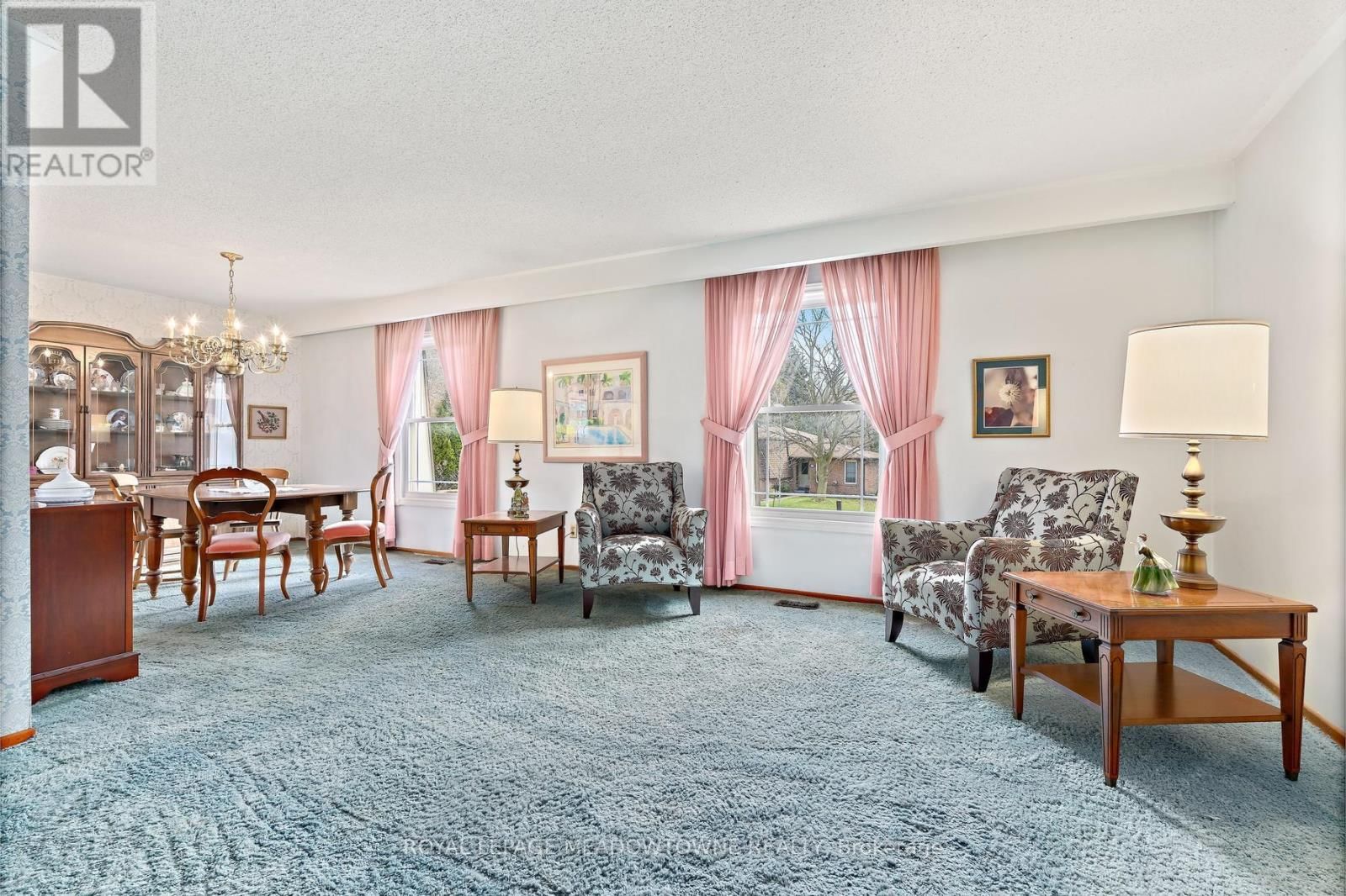 82 MARY STREET Image 12