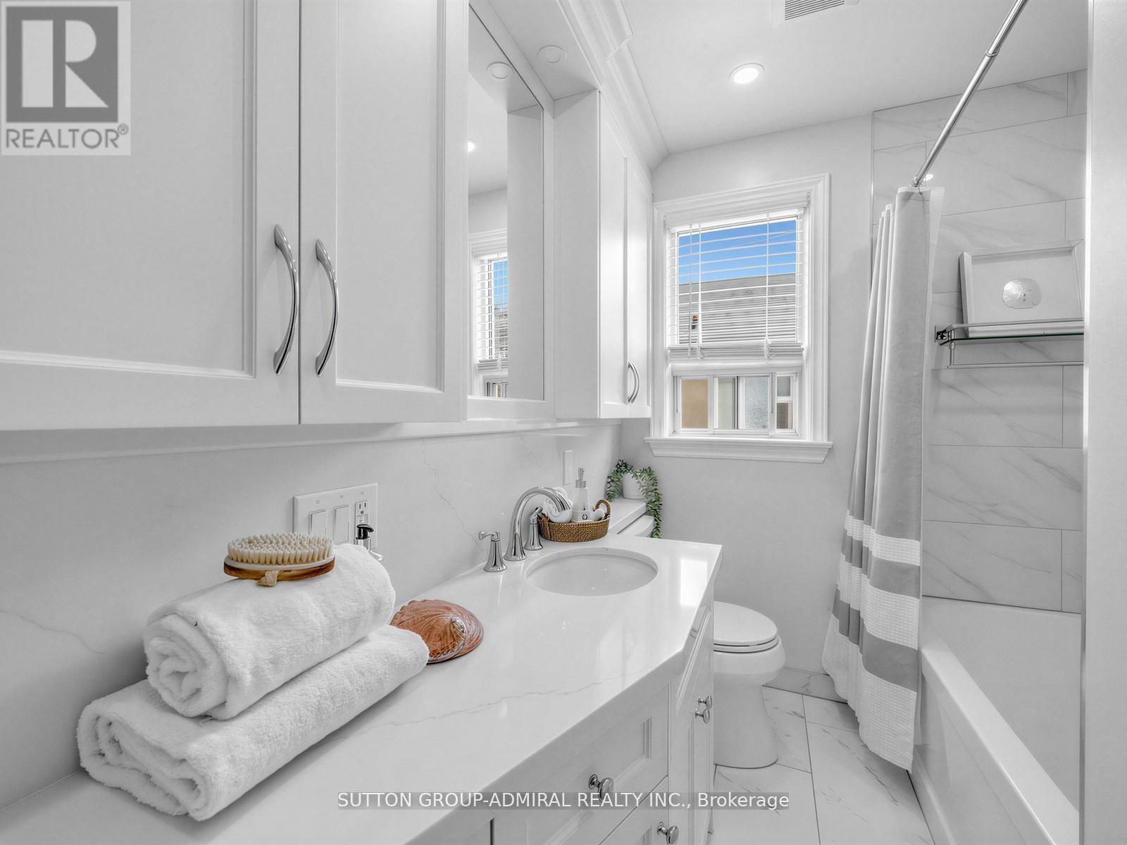 24 BILLINGHAM ROAD Image 19