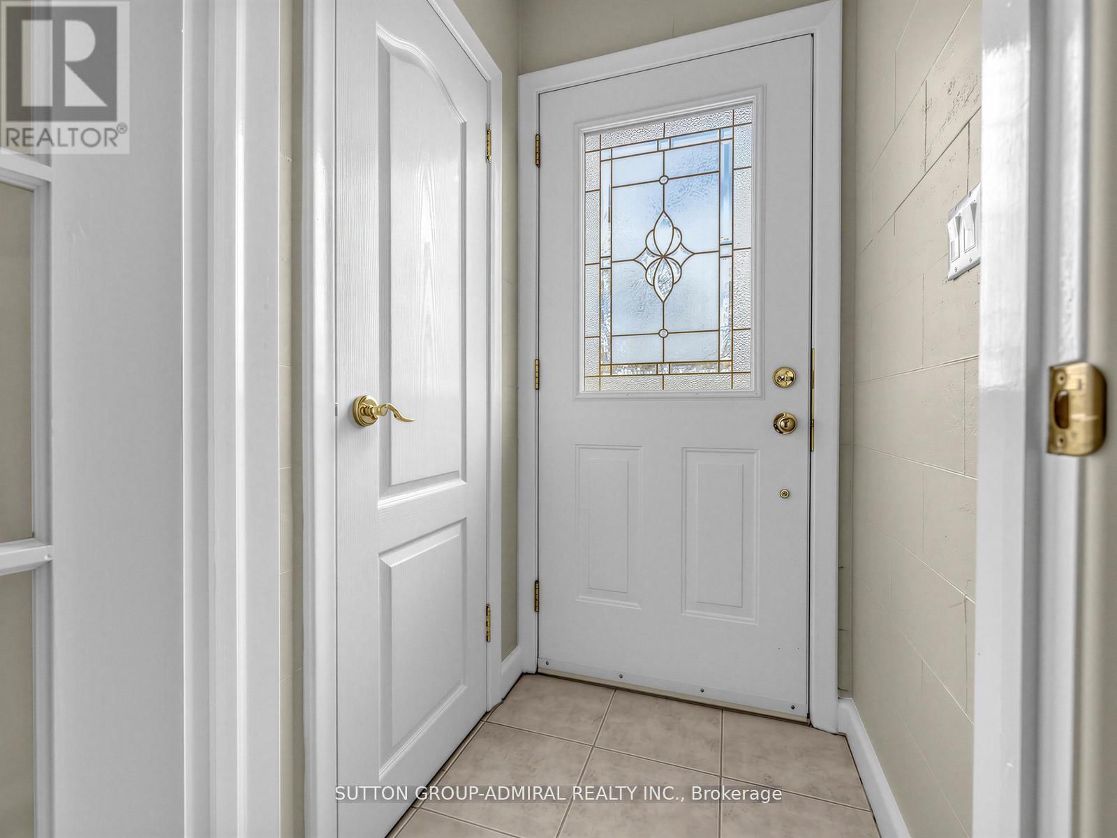 24 BILLINGHAM ROAD Image 20