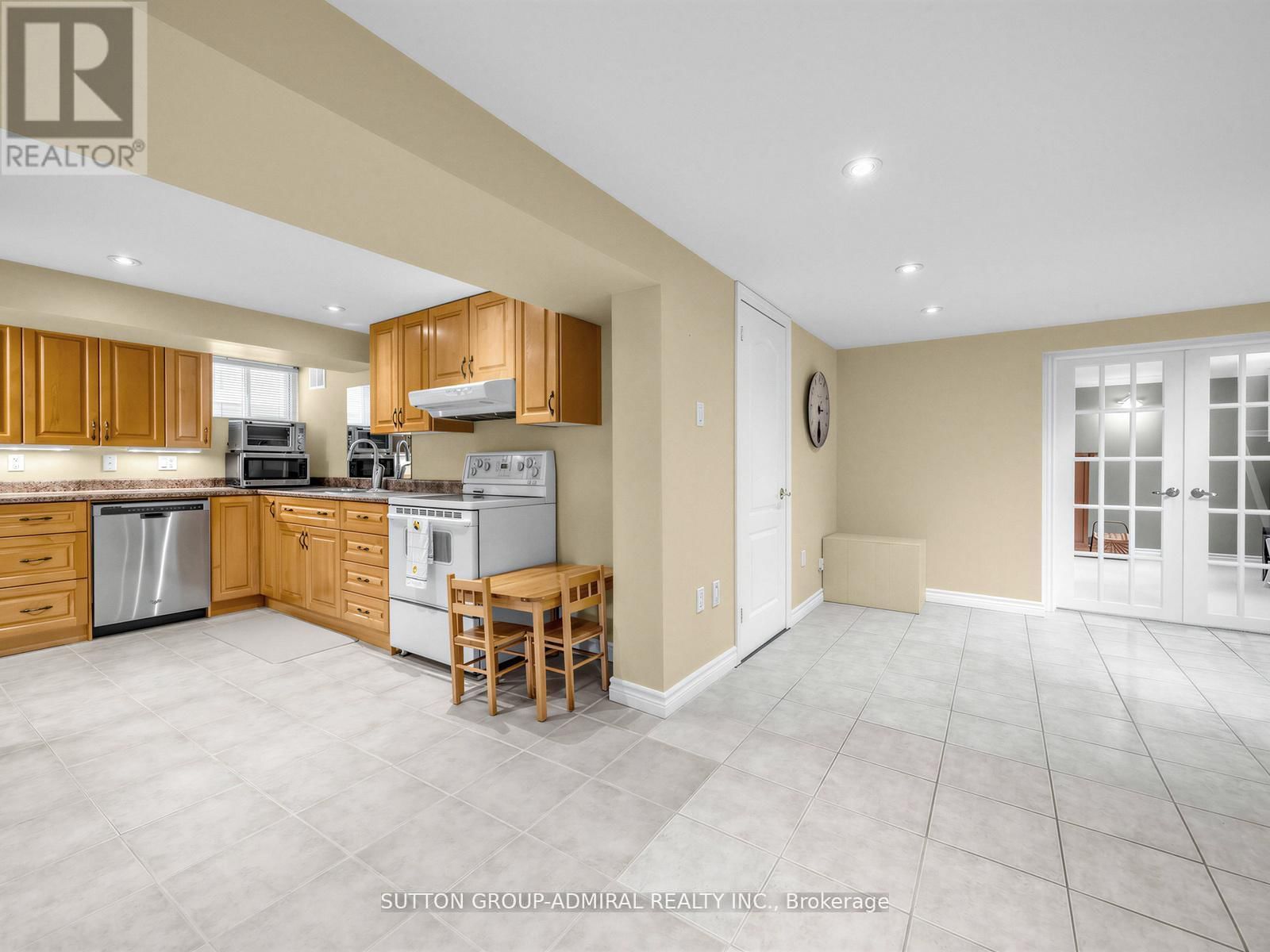 24 BILLINGHAM ROAD Image 30